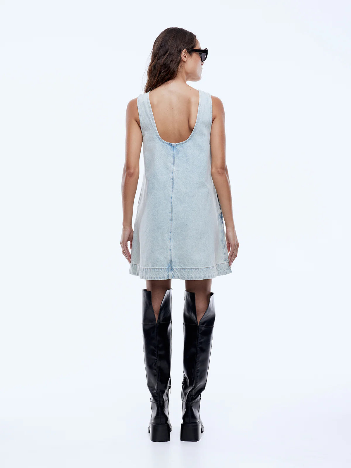ENA PELLY Annie Denim Dress Light Wash