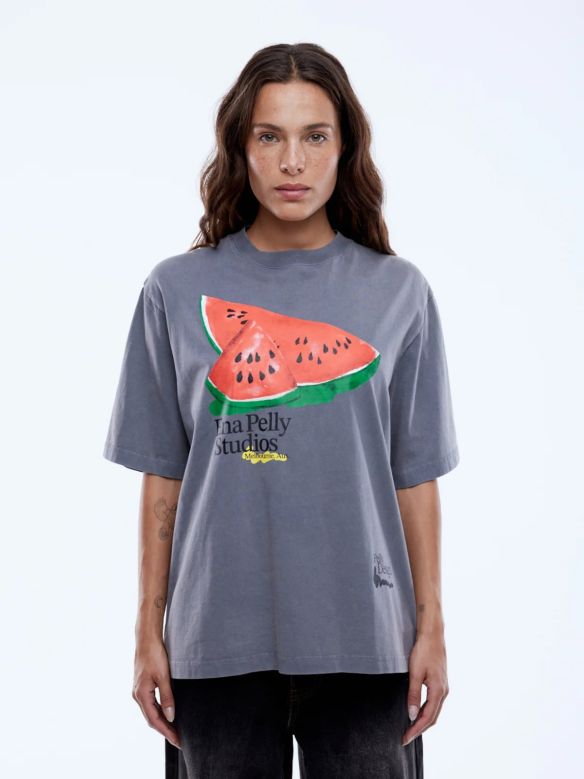 ENA PELLY Watermelon Tee Washed Grey