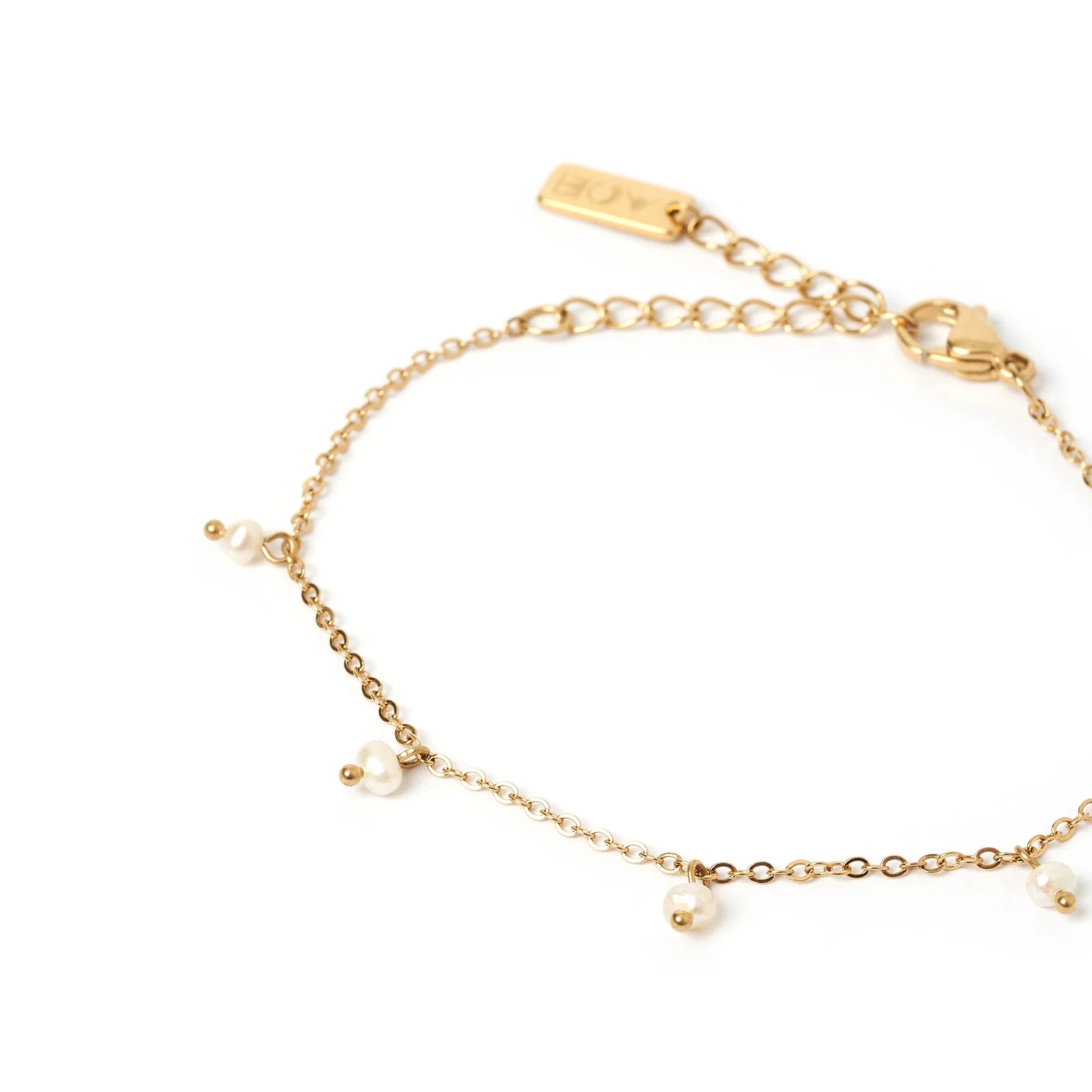AOE Sofia Pearl Bracelet