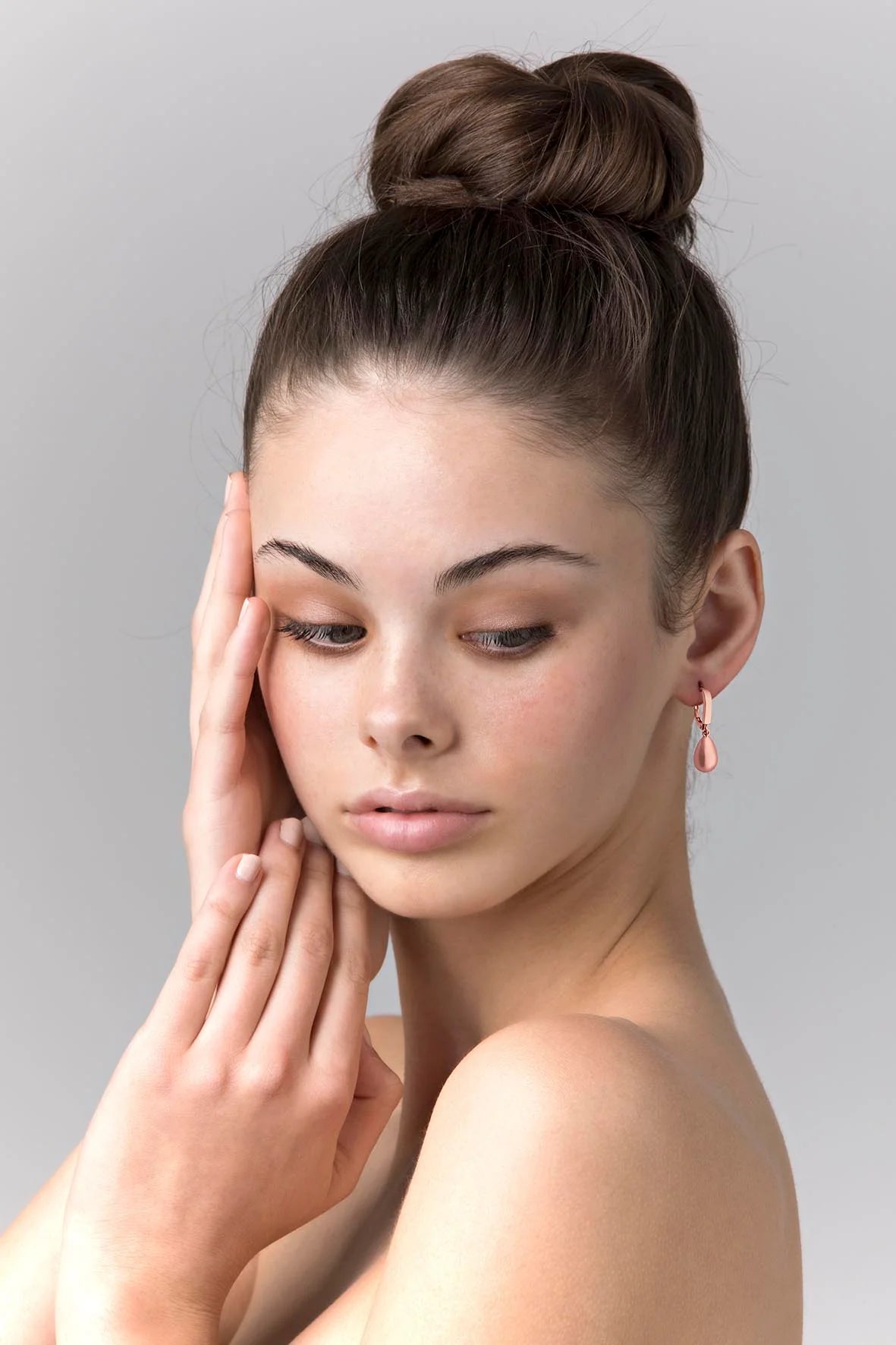 LIBERTE Shelby Earrings GOLD