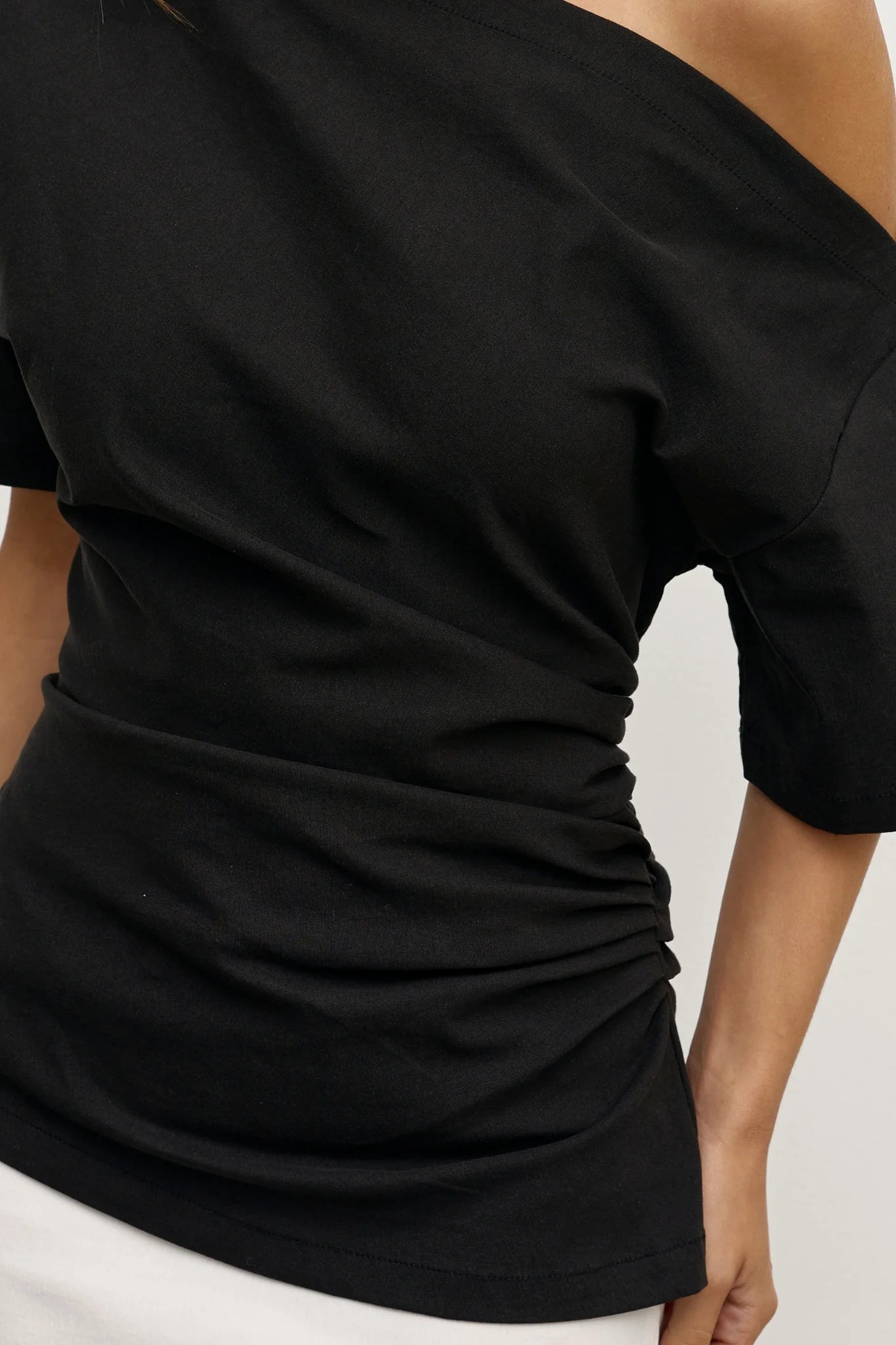 BAYSE Suki Top BLACK
