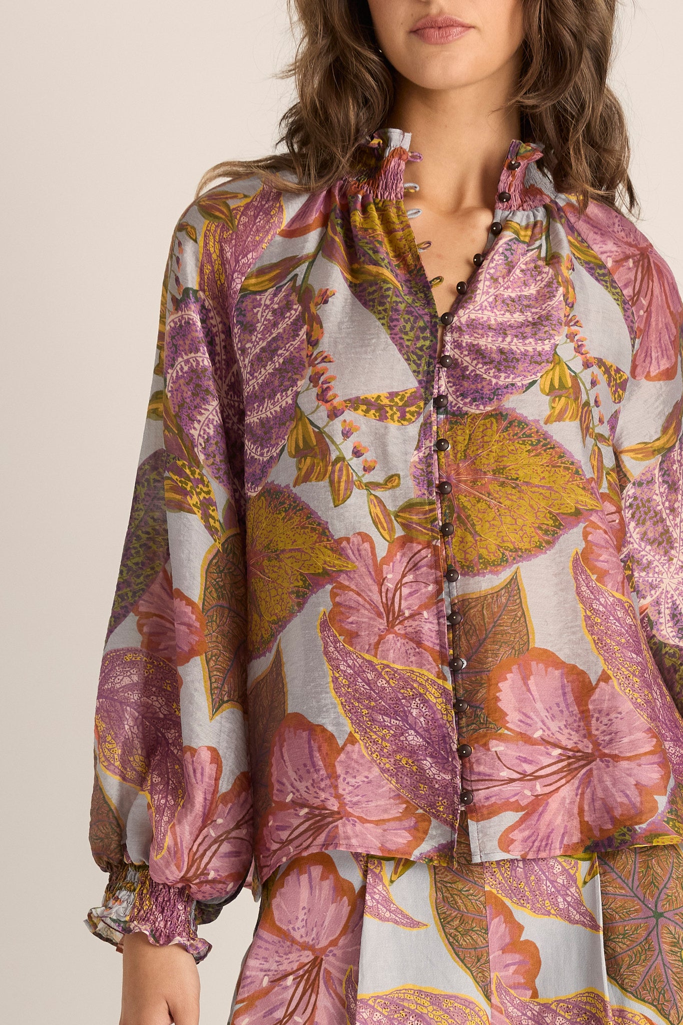 FATE & BECKER Daria Shirred Blouse LEAF
