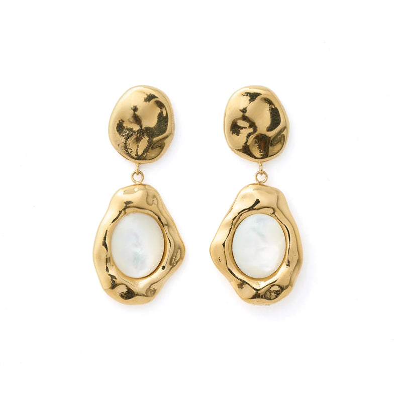 Arms of Eve Florentine Pearl Earrings GOLD