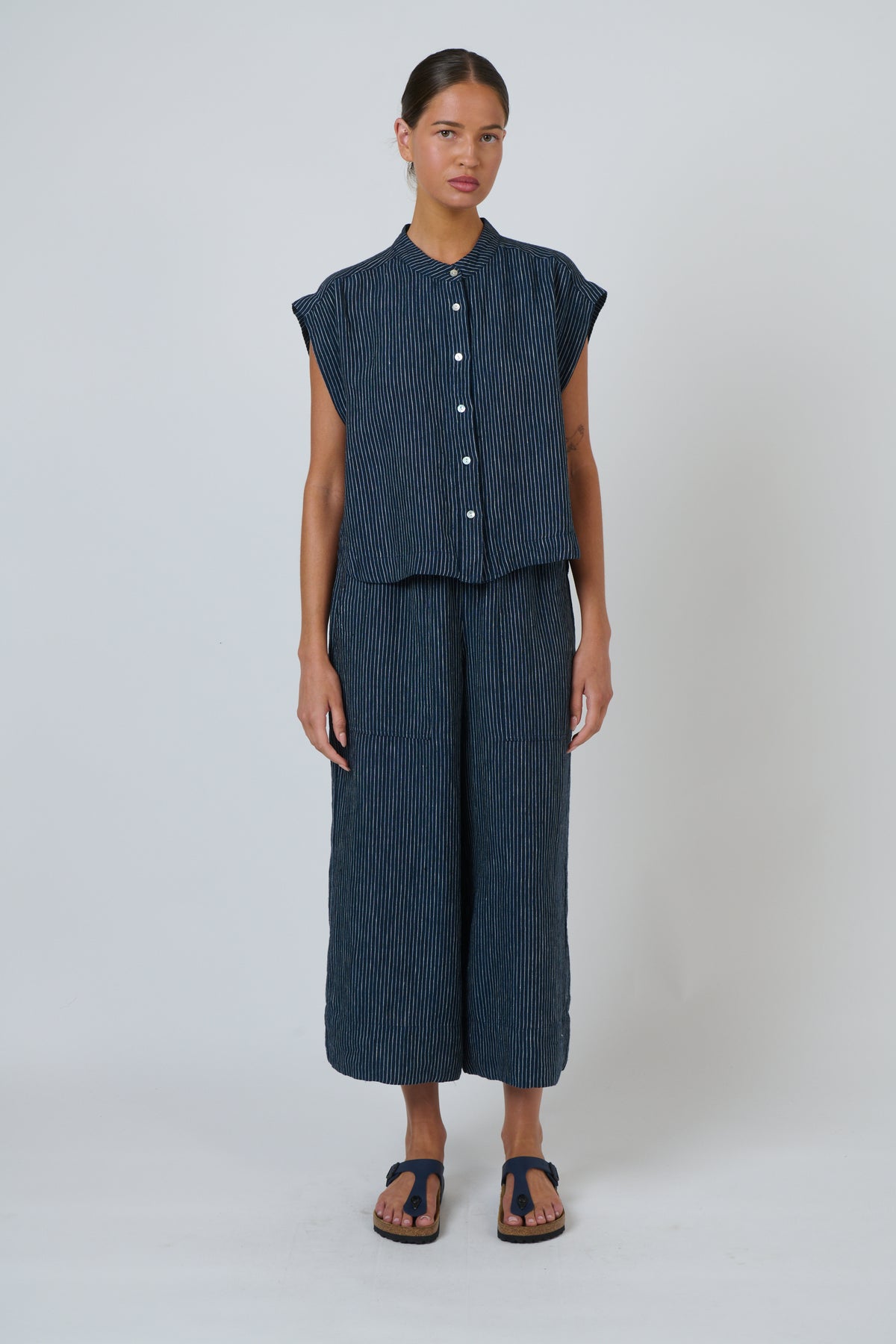 OLIVE ET JULIE Cap Sleeve Linen Top STREAMLINED