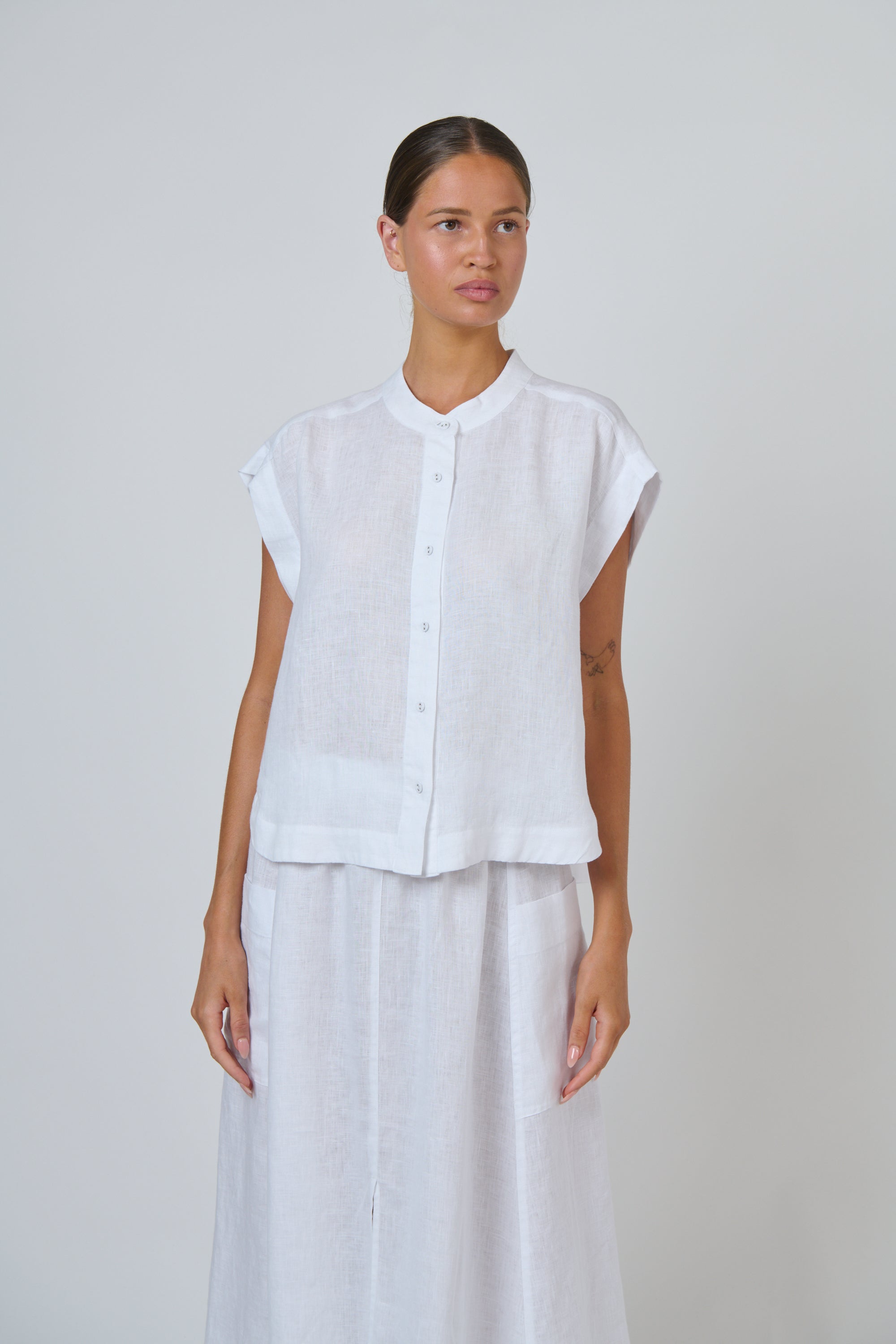 OLIVE ET JULIE Button Through Top WHITE