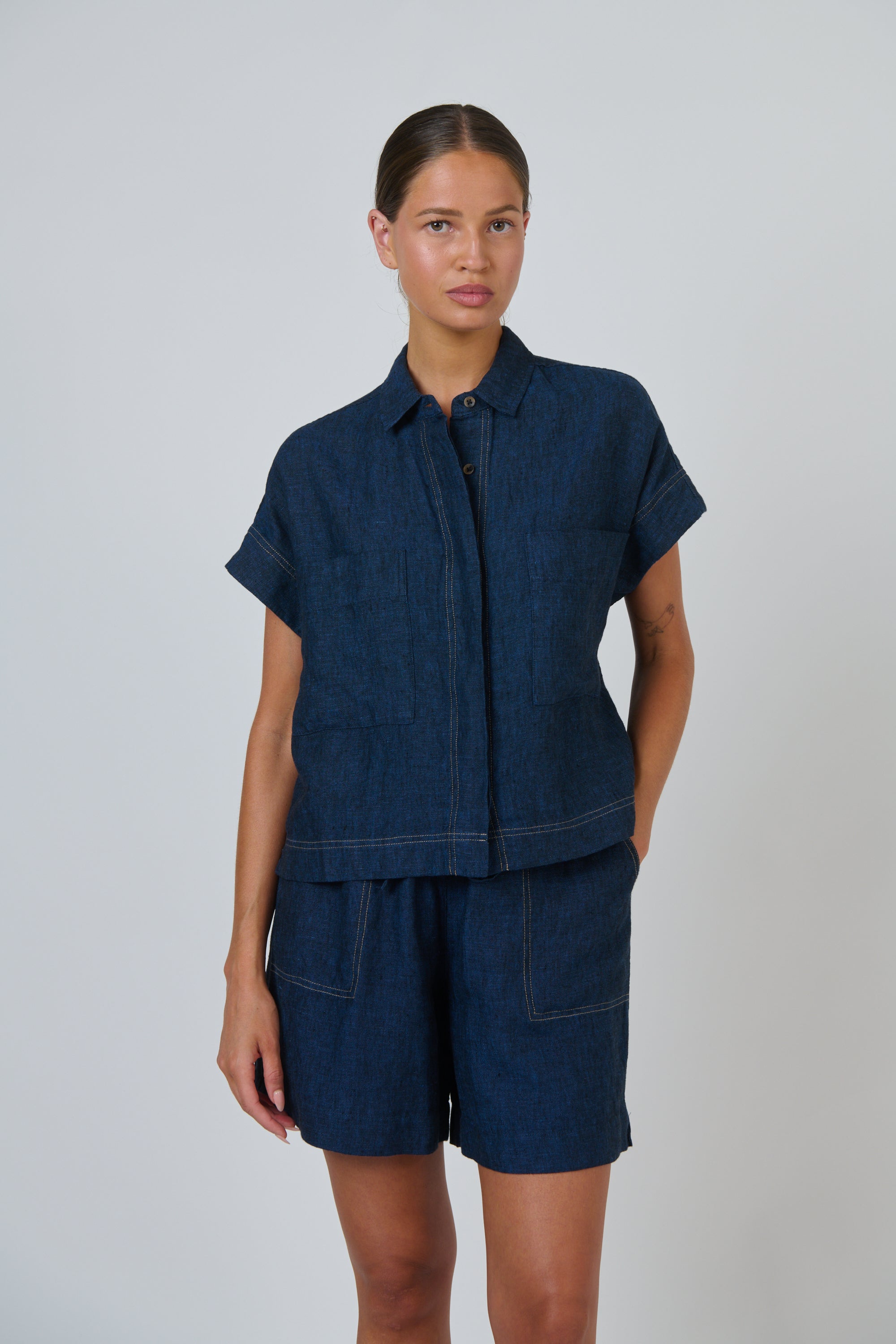 OLIVE ET JULIE Linen Button Through Top ECLIPSE