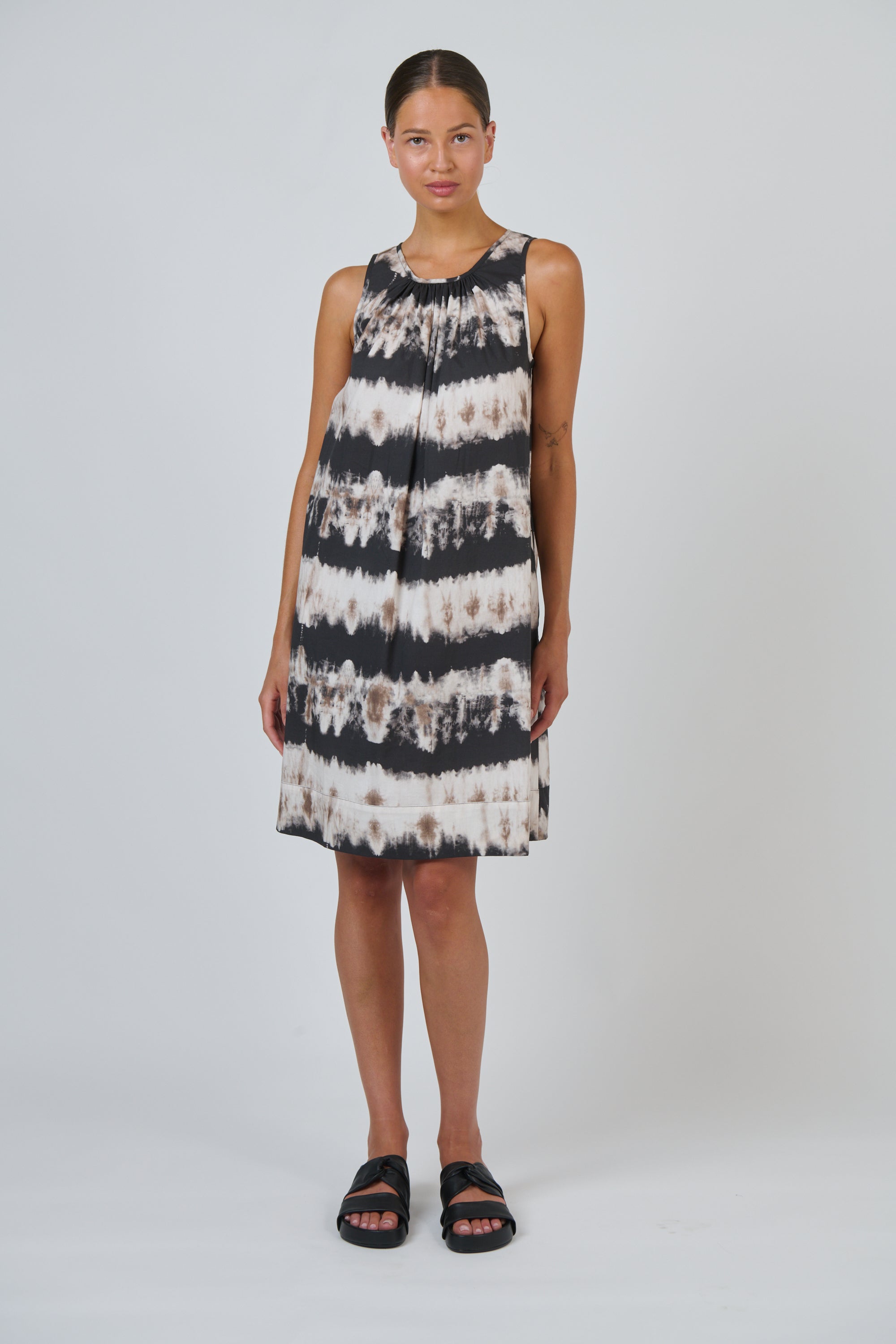 OLIVE ET JULIE Poplin Mini Dress ERUPTION