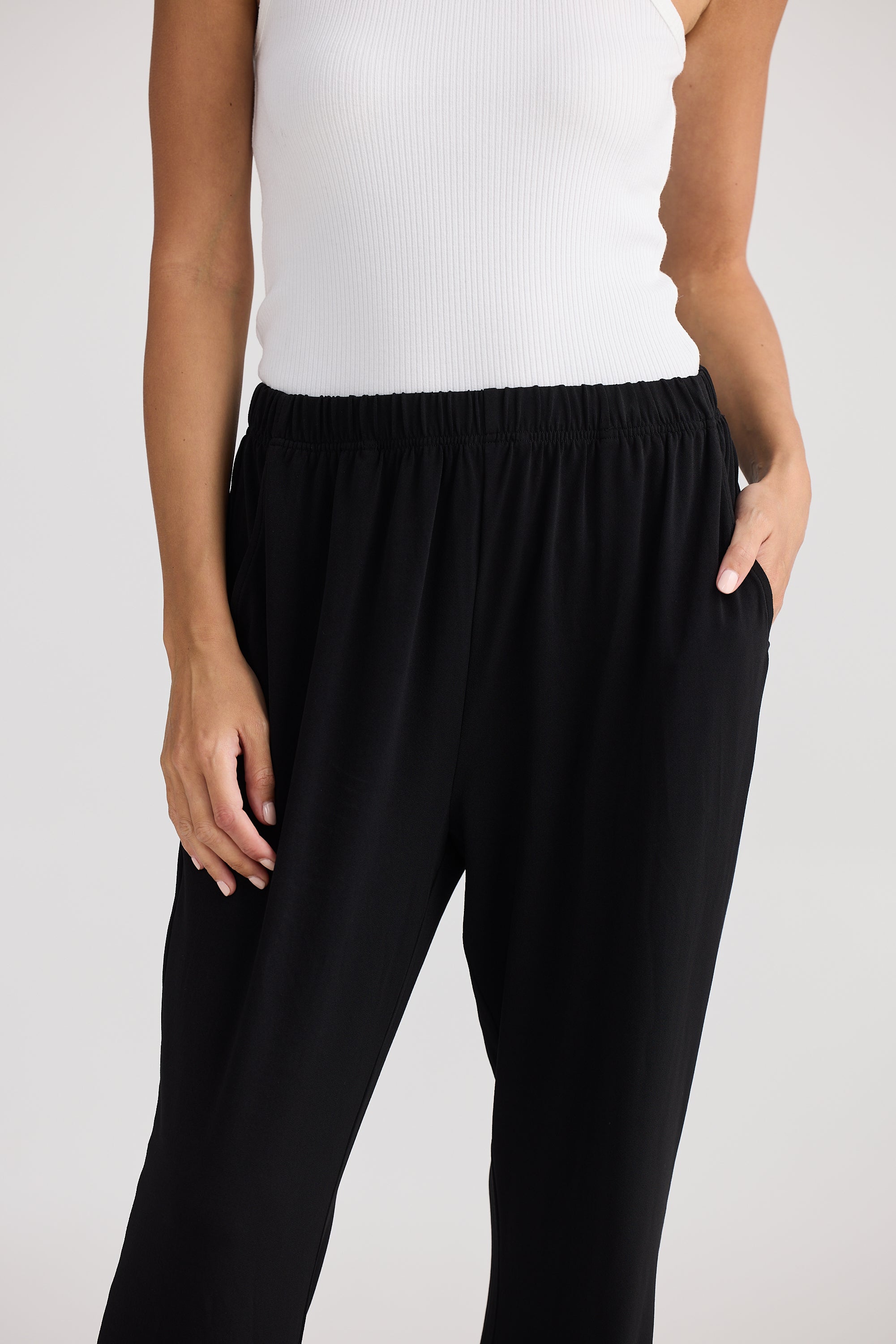 HOLIDAY Kinetic Pant BLACK