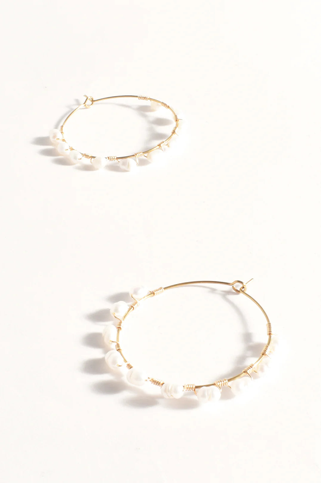 Wired Freshwater Pearl Hoops