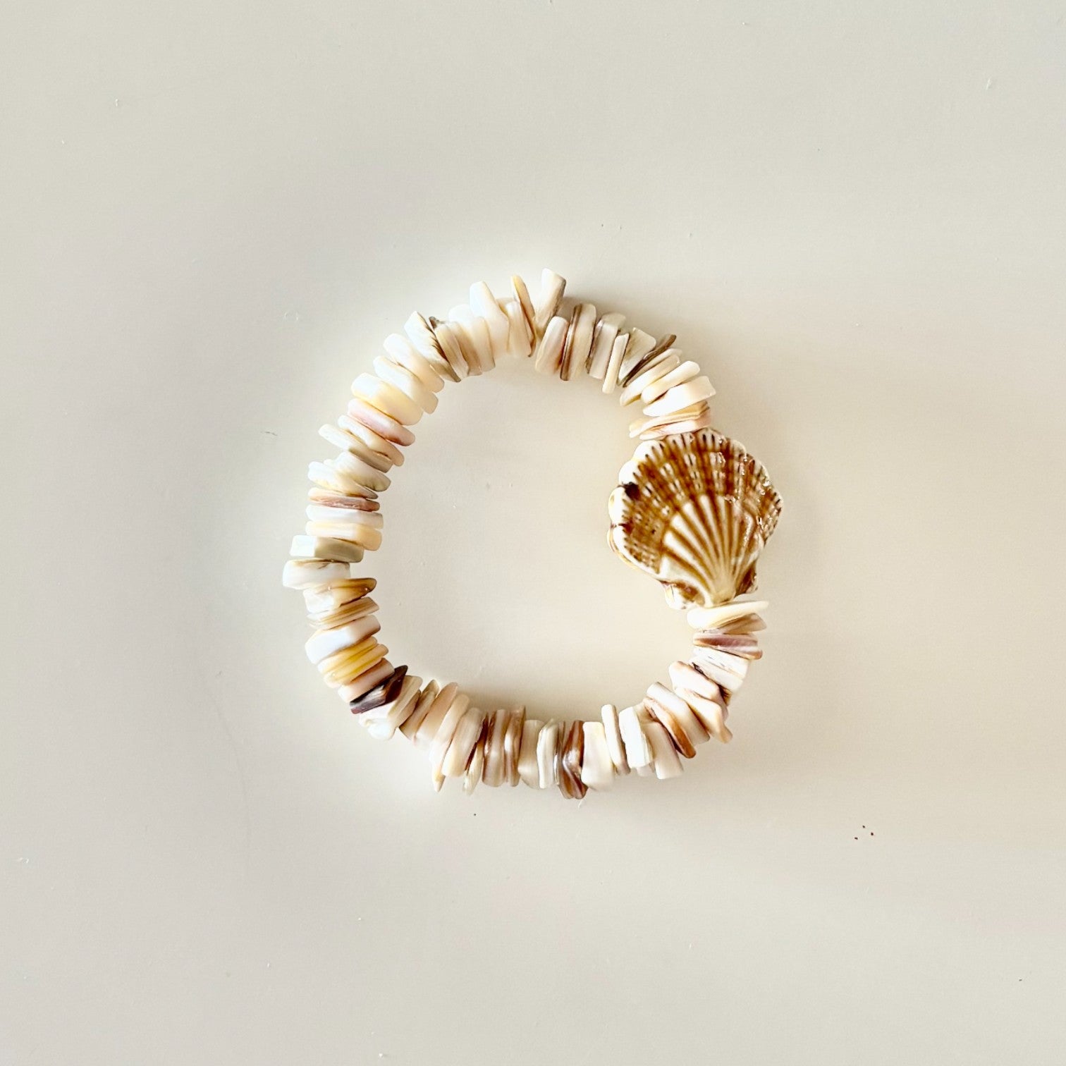 HEI TAI Pantai Bracelet FAN SHELL SAND