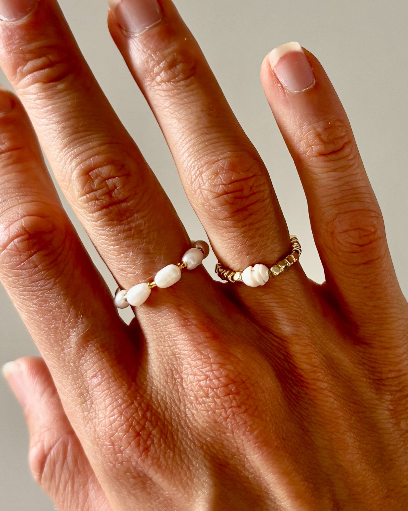 HEI TAI Gold Charm Ring SINGLE PEARL