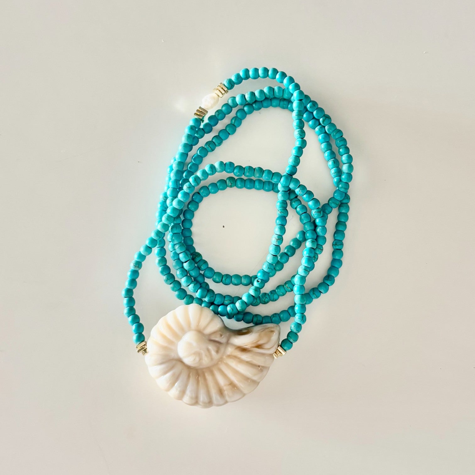 HEI TAI Milos Shell Necklace SAND/AQUA