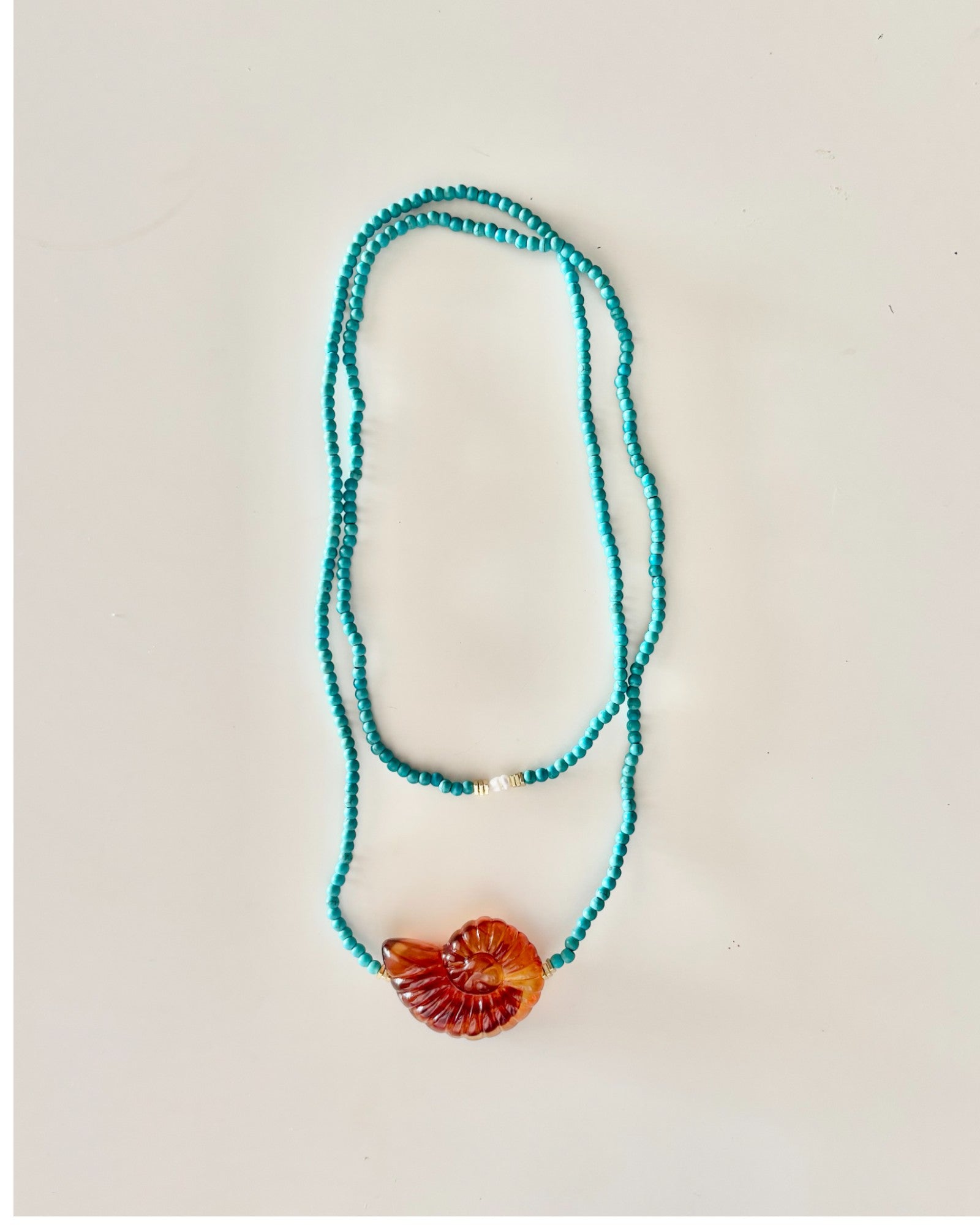 HEI TAI Milos Shell Necklace AMBER/AQUA