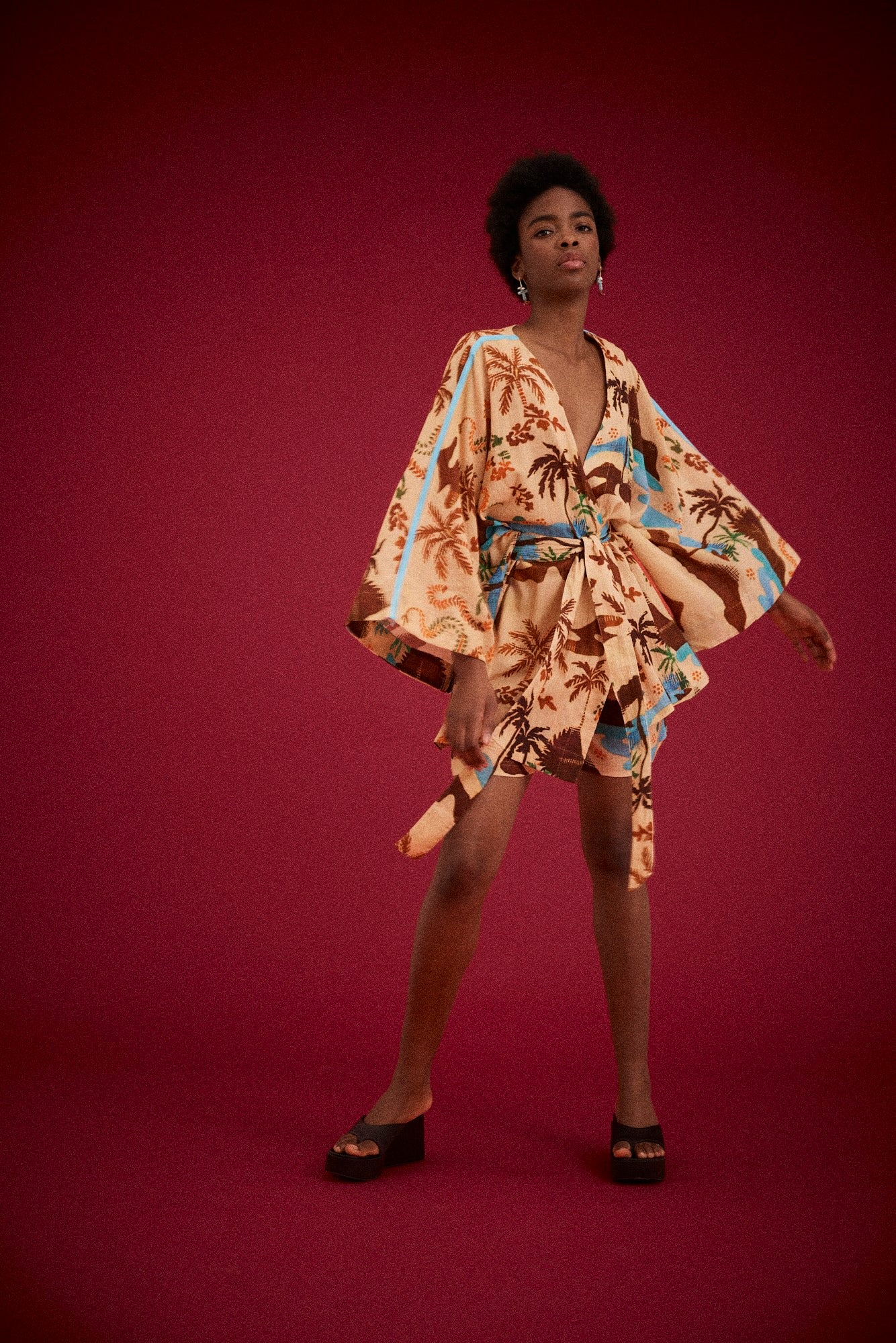 KINGA CSILLA Island Uni Short