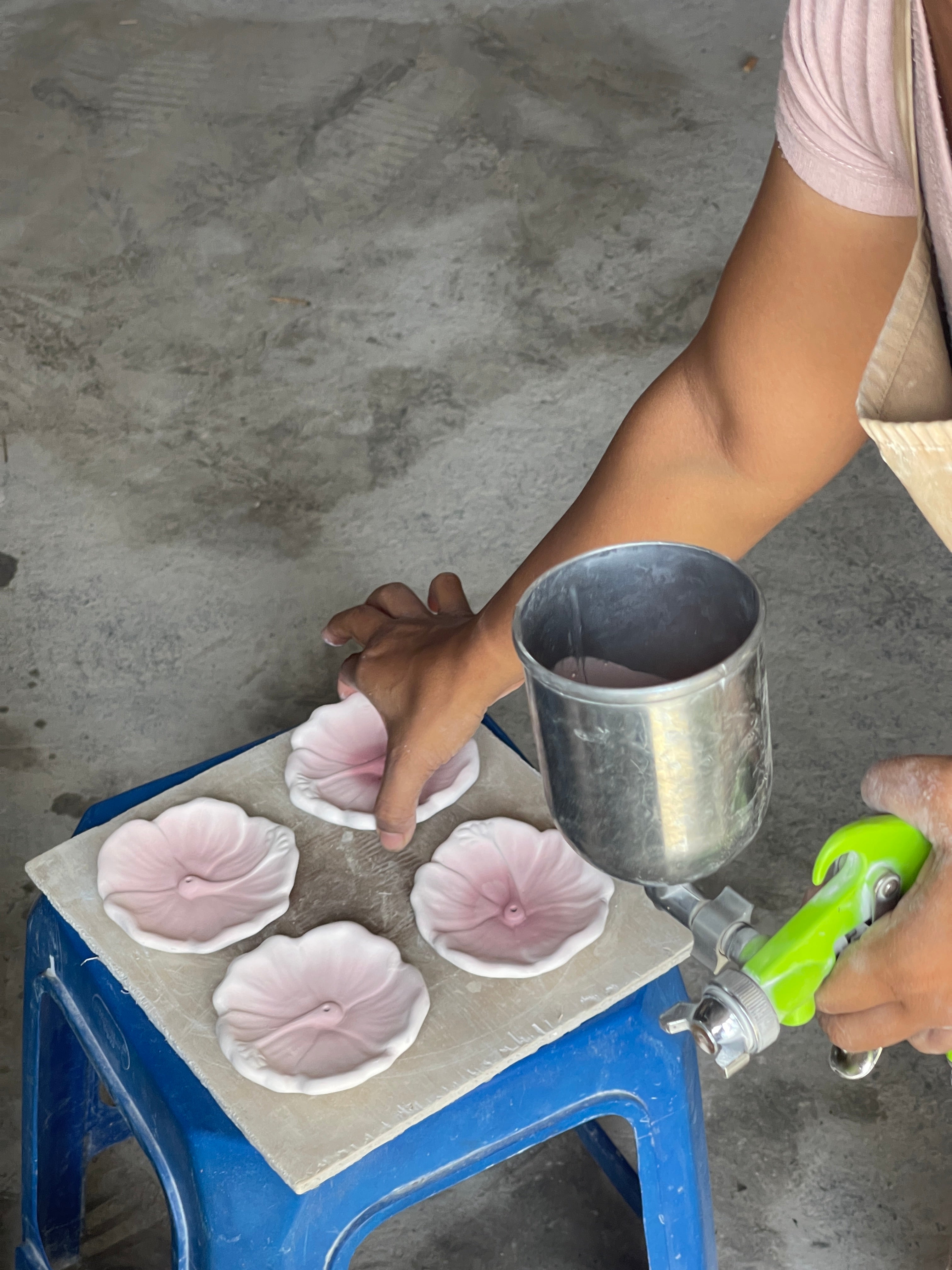 IN TIME Hibiscus Incense Holder SUNSET PINK