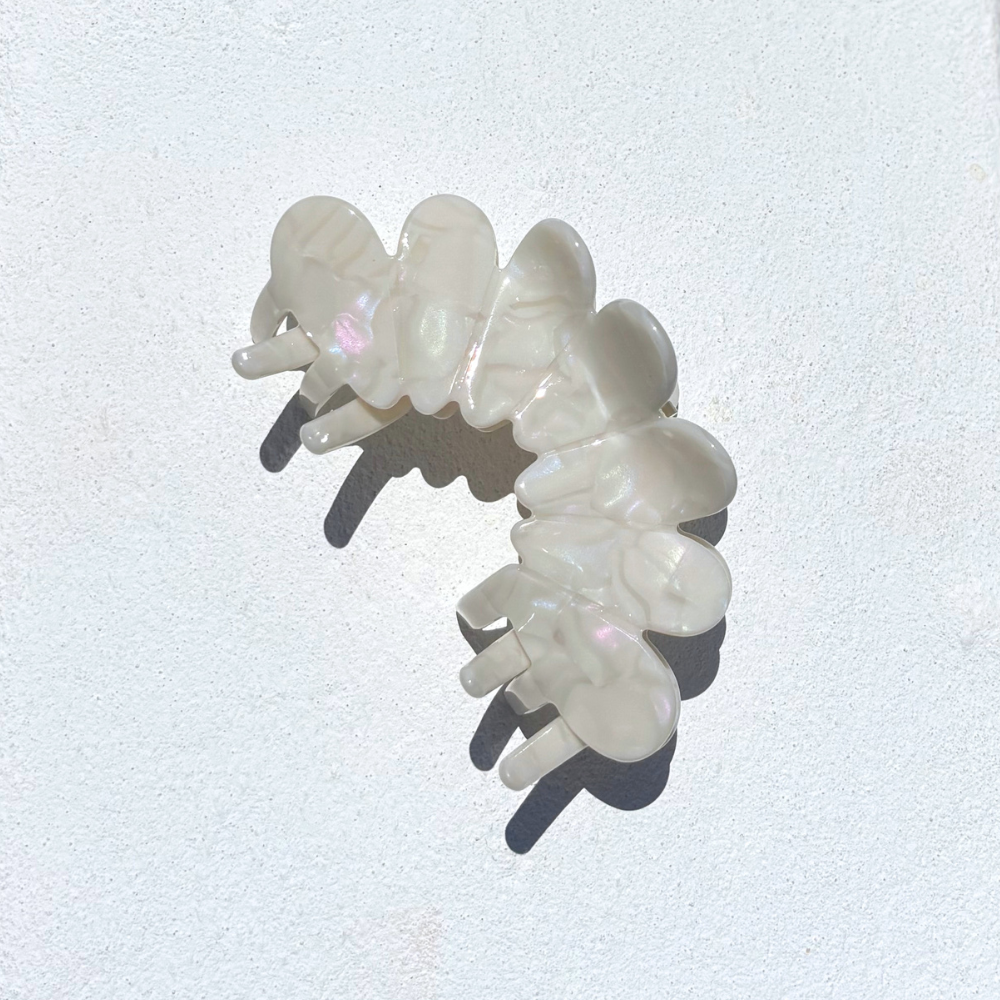 HEI TAI Lotus Hair Claw BONE