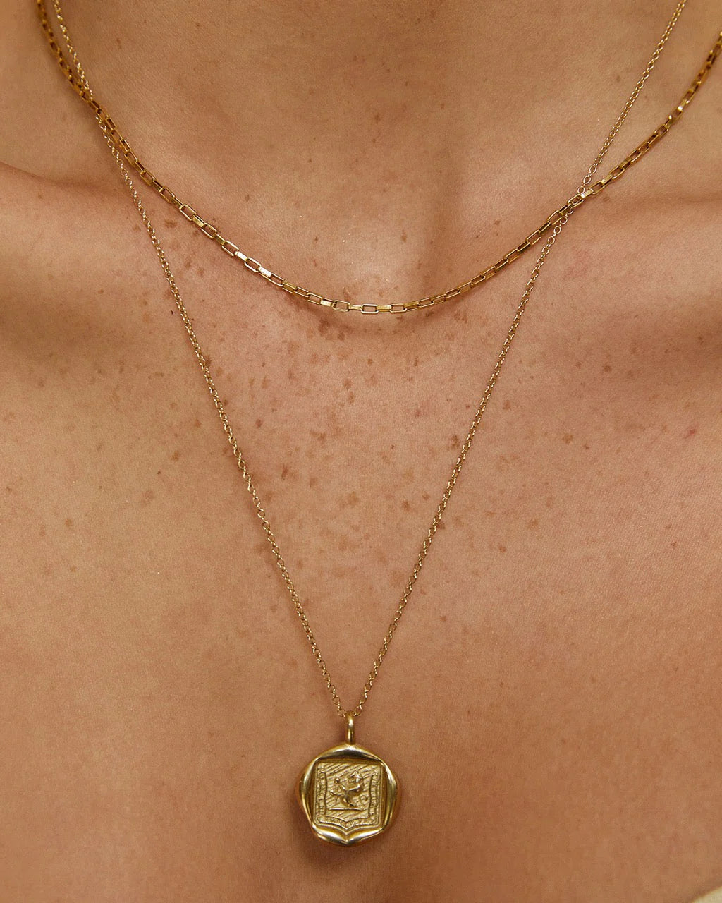 Arms of Eve Sarabi Necklace GOLD