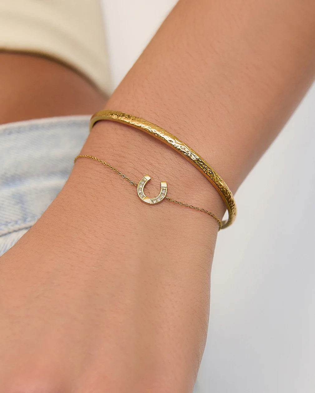 Arms of Eve Lucky Horseshoe Bracelet GOLD
