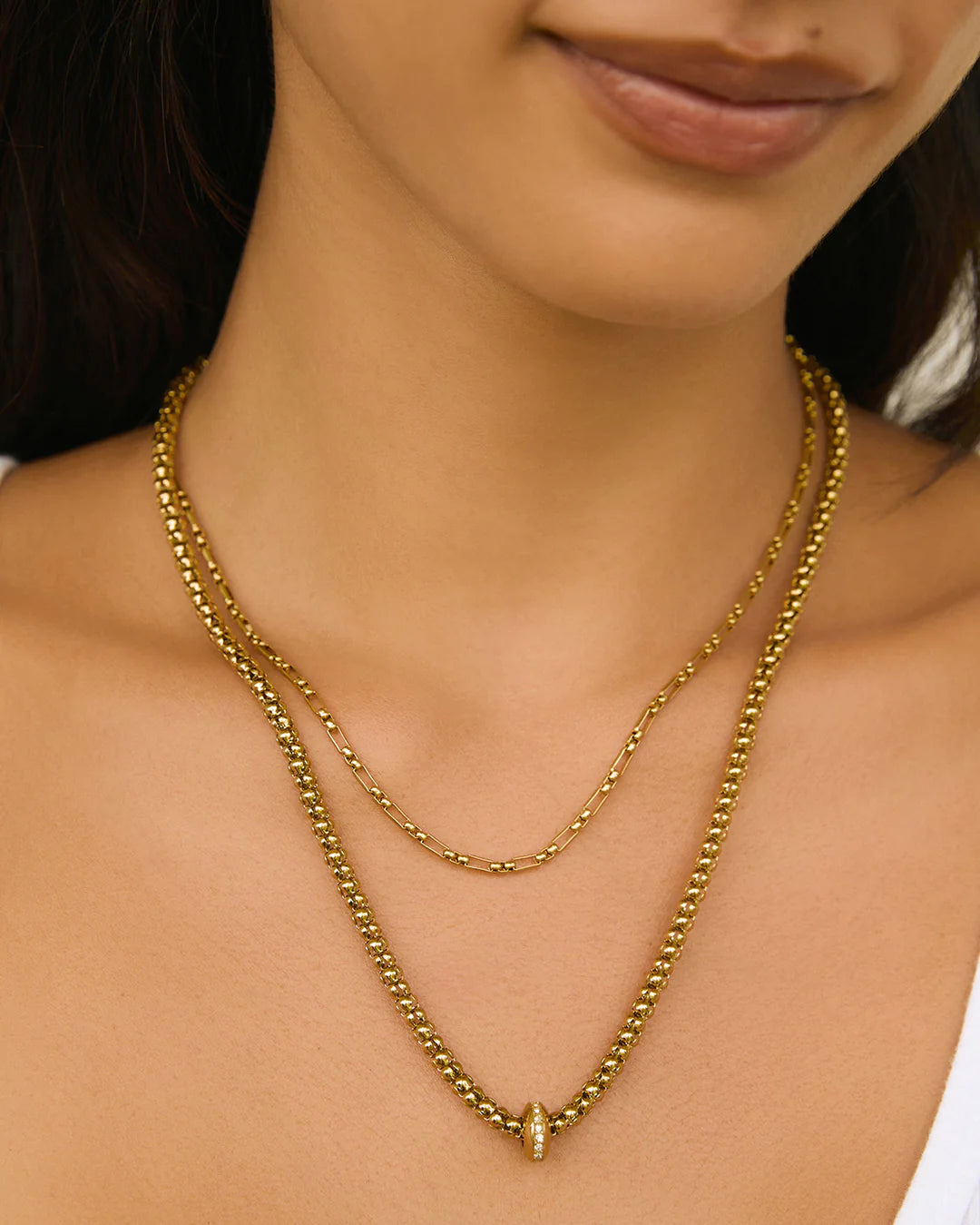 Arms of Eve Queenie Necklace