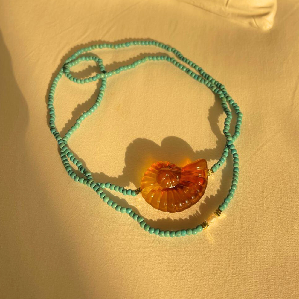 HEI TAI Milos Shell Necklace AMBER/AQUA