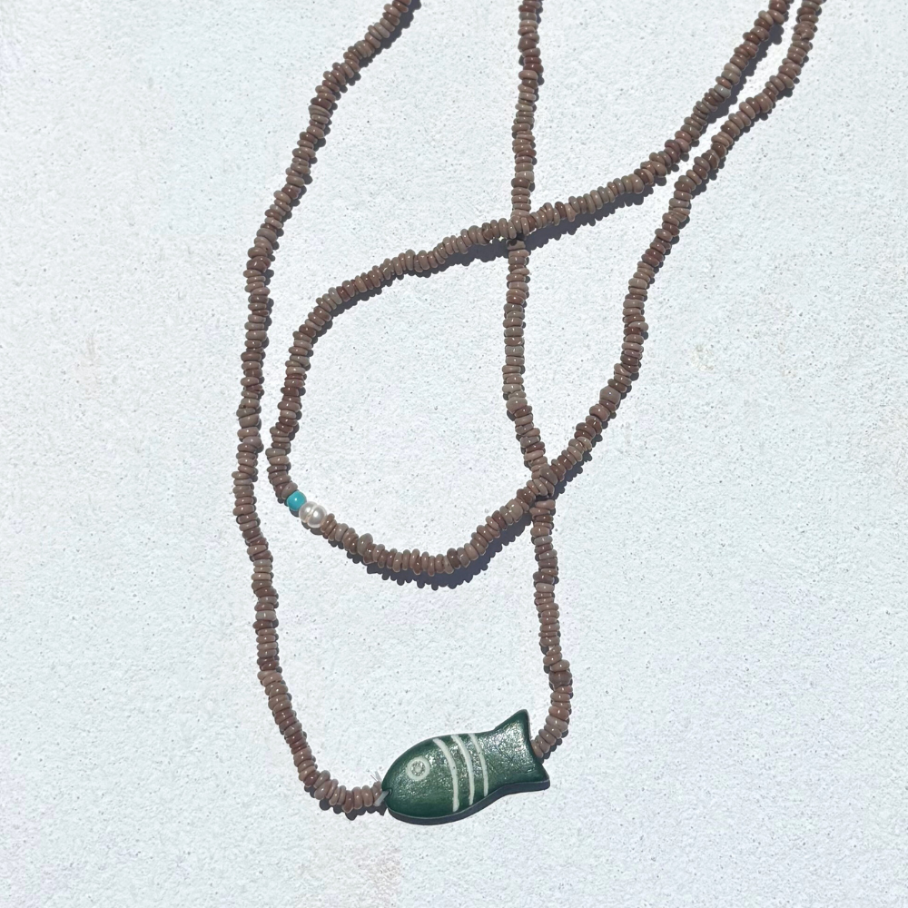 HEI TAI Marisole Fish Necklace KHAKI/NATURAL