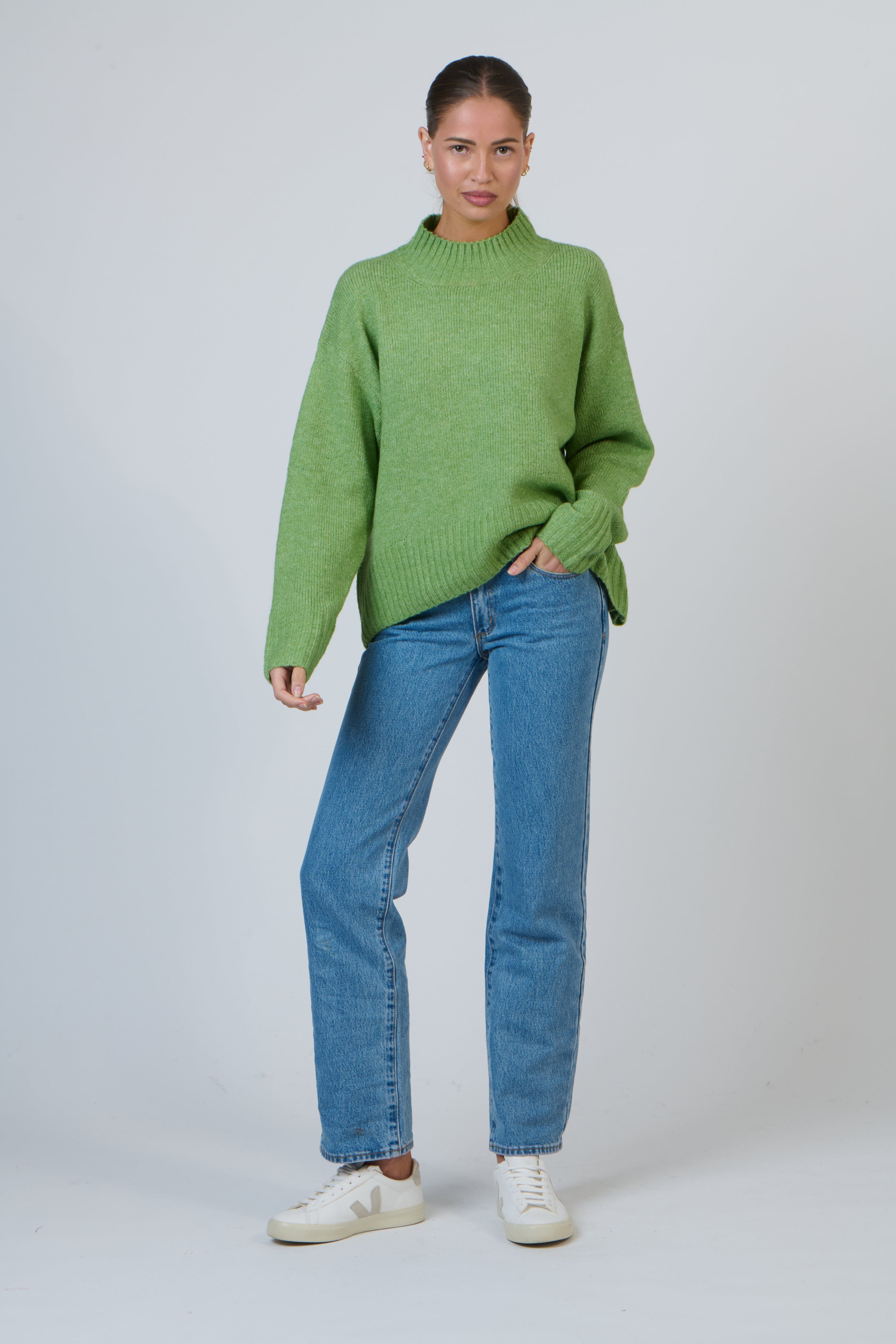 NAMASTAI Round Neck Jumper GREEN
