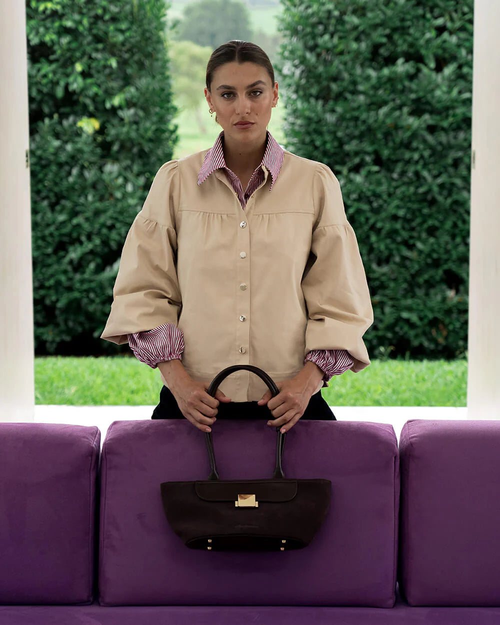 ARLINGTON MILNE Nova Shoulder Bag CHOC PEBBLE