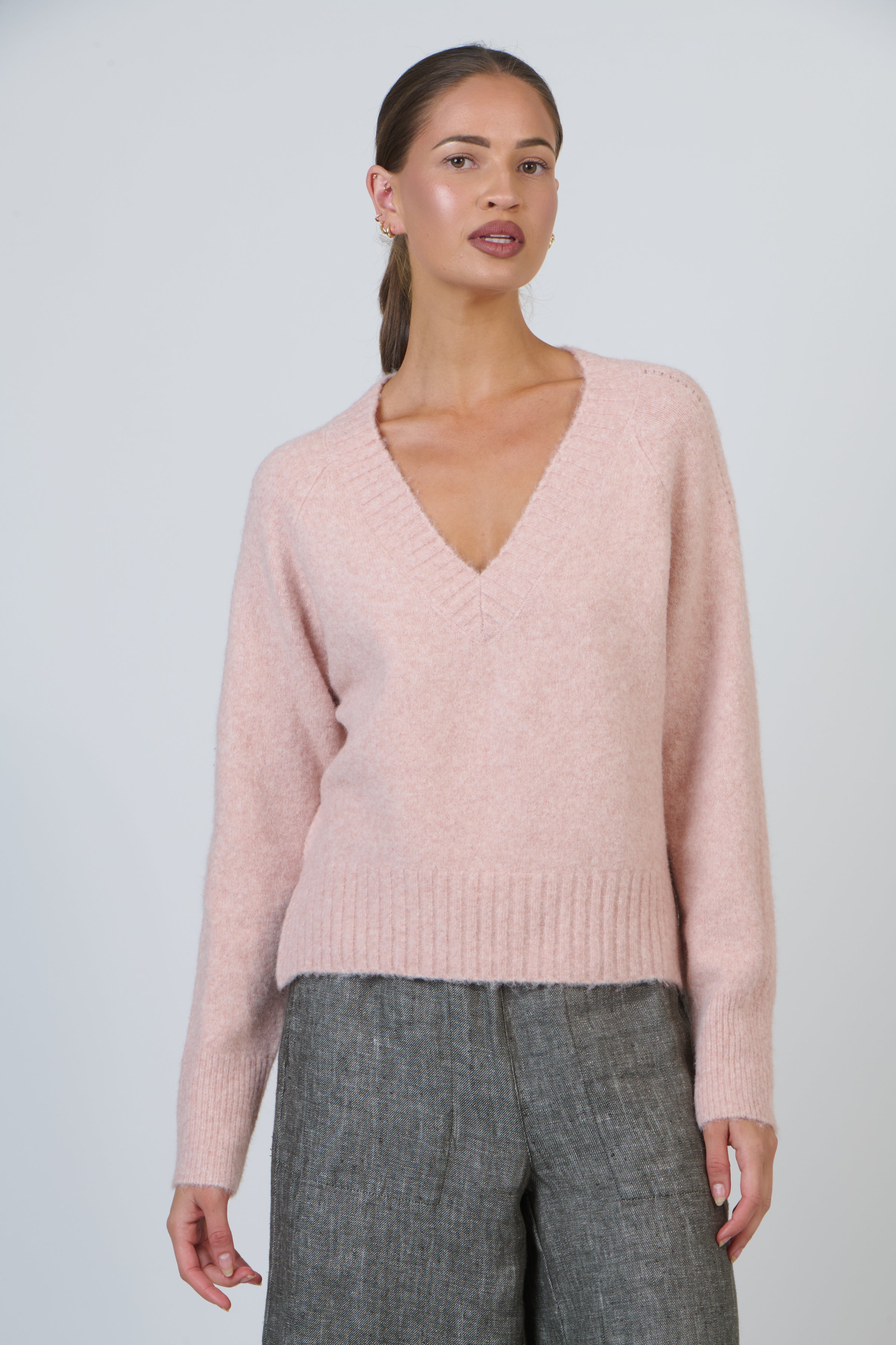 OLIVE ET JULIE V Neck Knit SOFT PINK