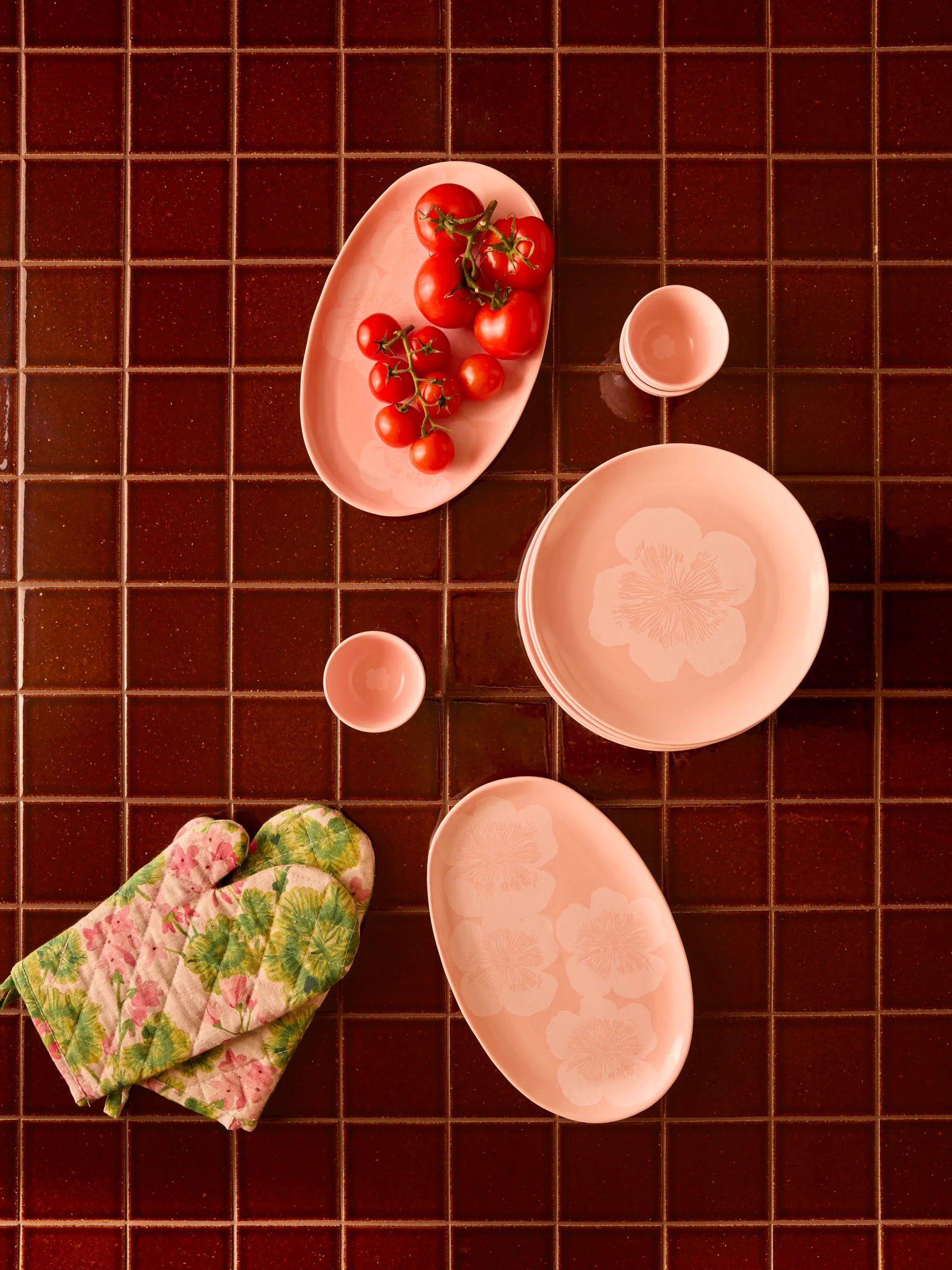 Bonnie and Neil Jardin Pink Plate