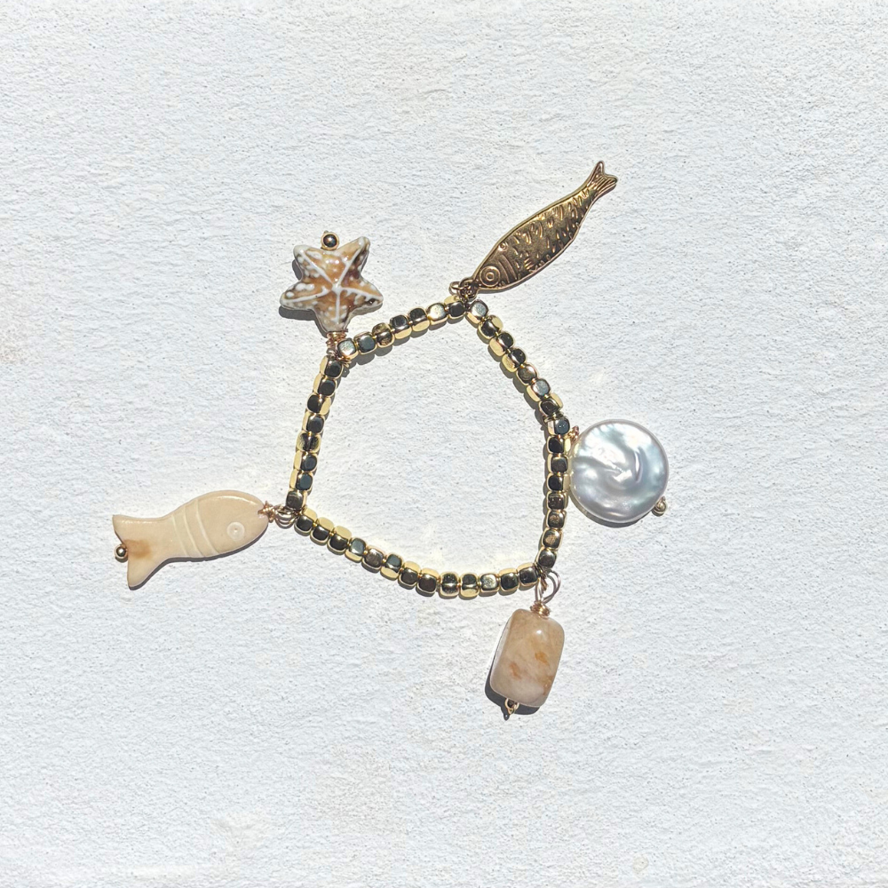 HEI TAI Gold Charm Bracelet PANTAI NATURALS