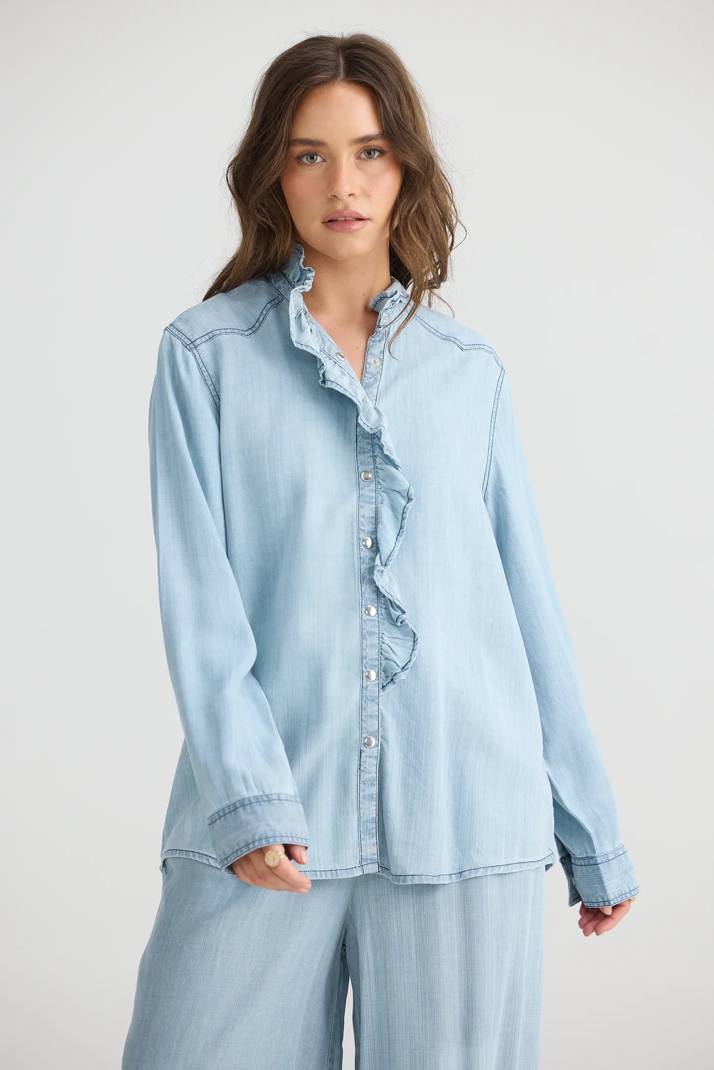 TALISMAN Pedro Shirt LIGHT WASH DENIM