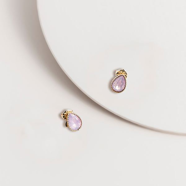 SUPER AMAZING Teardrop Stud PALE PINK