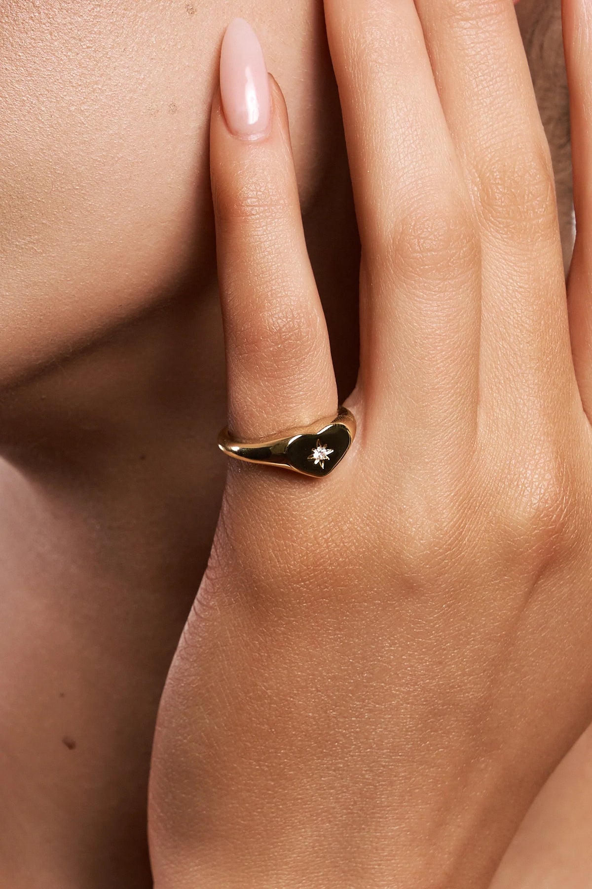 LIBERTE Stella Pinky Ring GOLD
