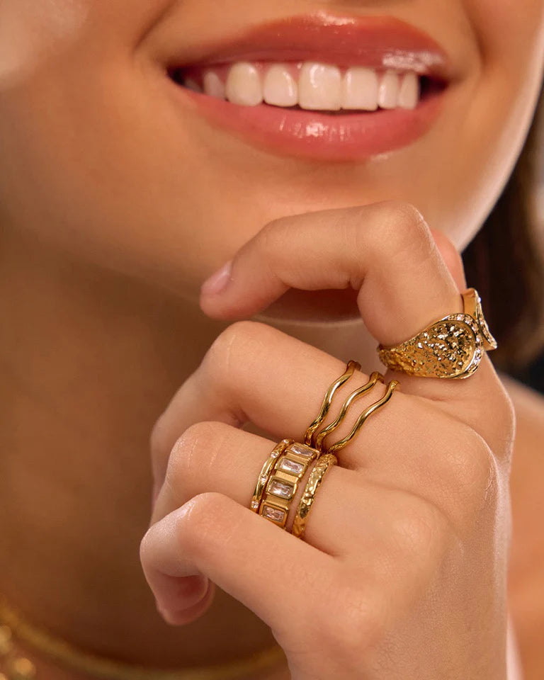 Arms of Eve Rocco Ring GOLD