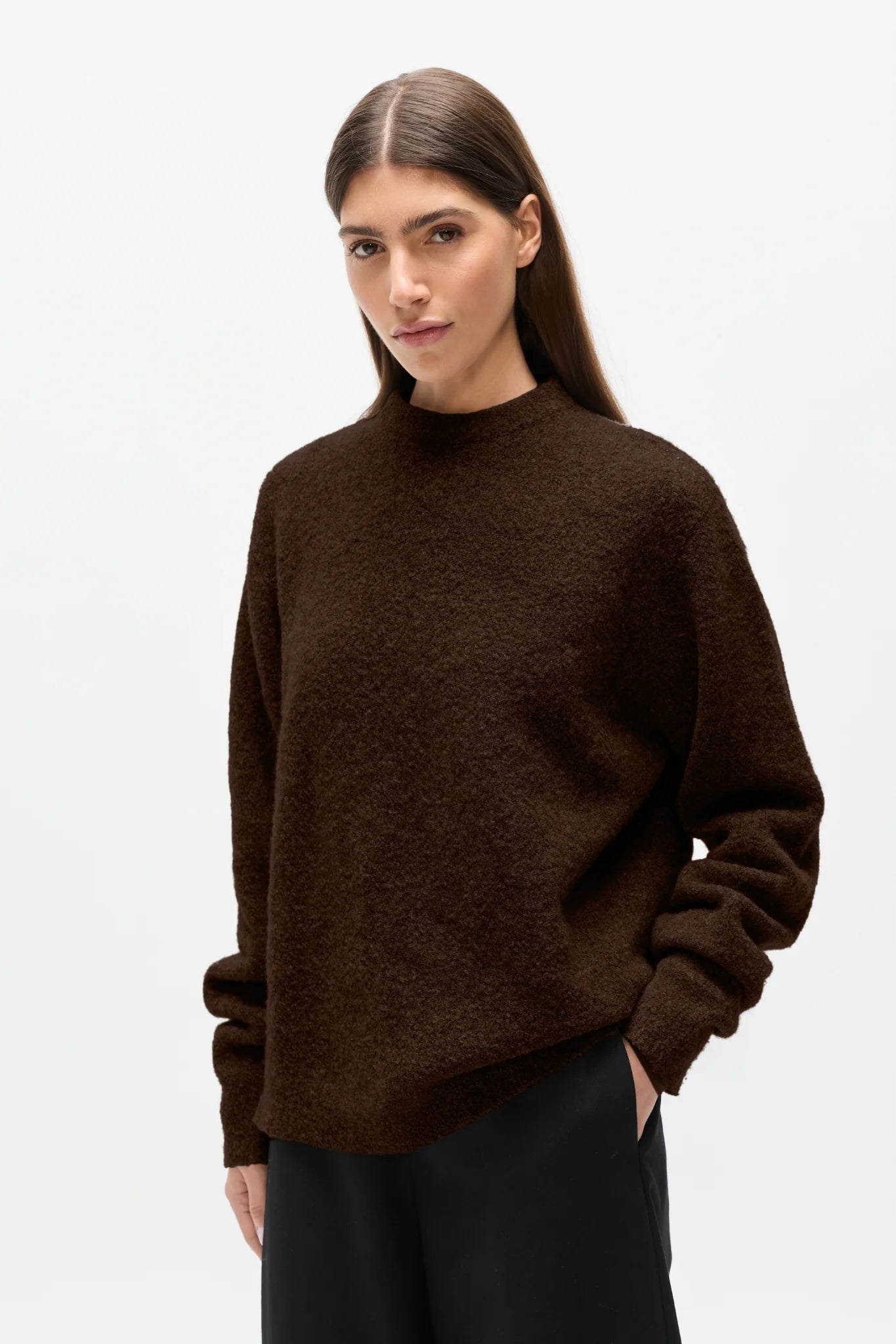 BAYSE Stella Crew Neck BEAR