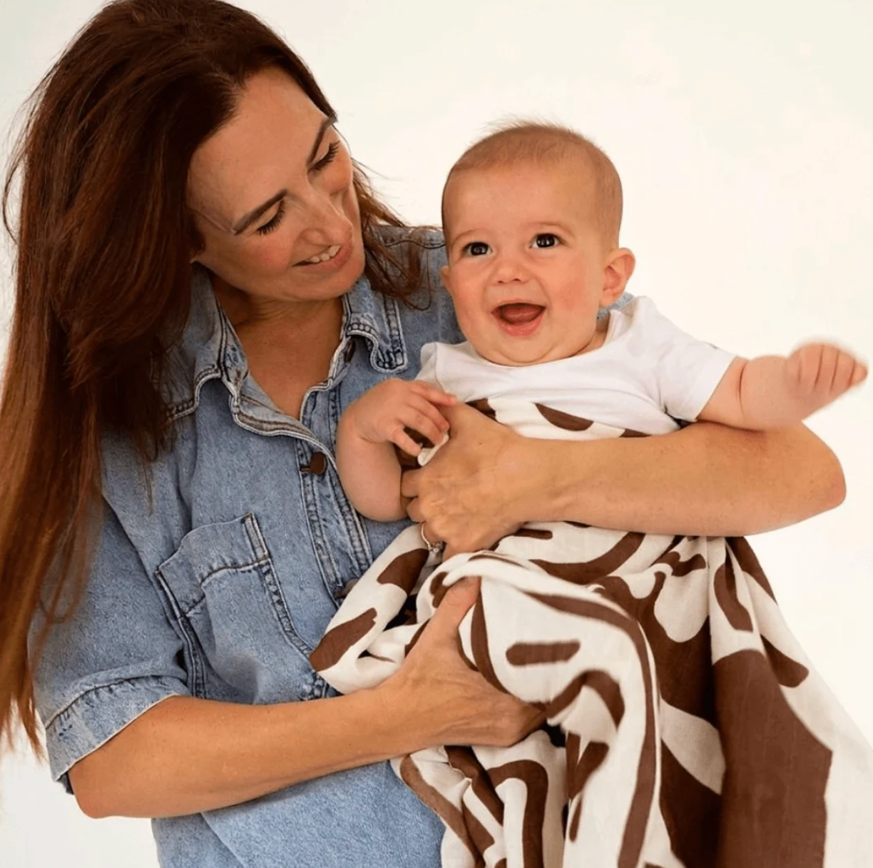 GOLDEN CHILD Holiday Swaddle CHOC + MILK