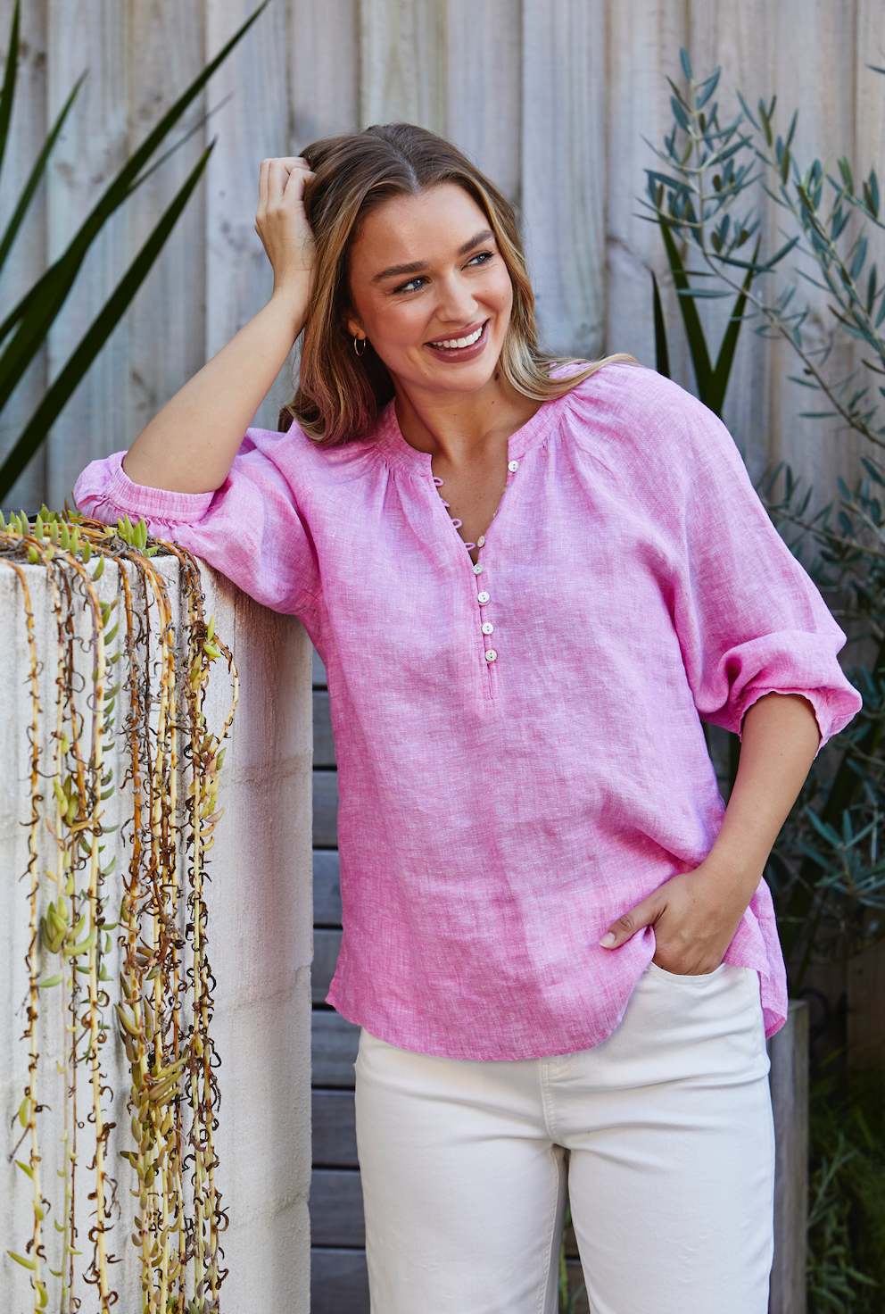 JUMP Button Neck Top HIBISCUS