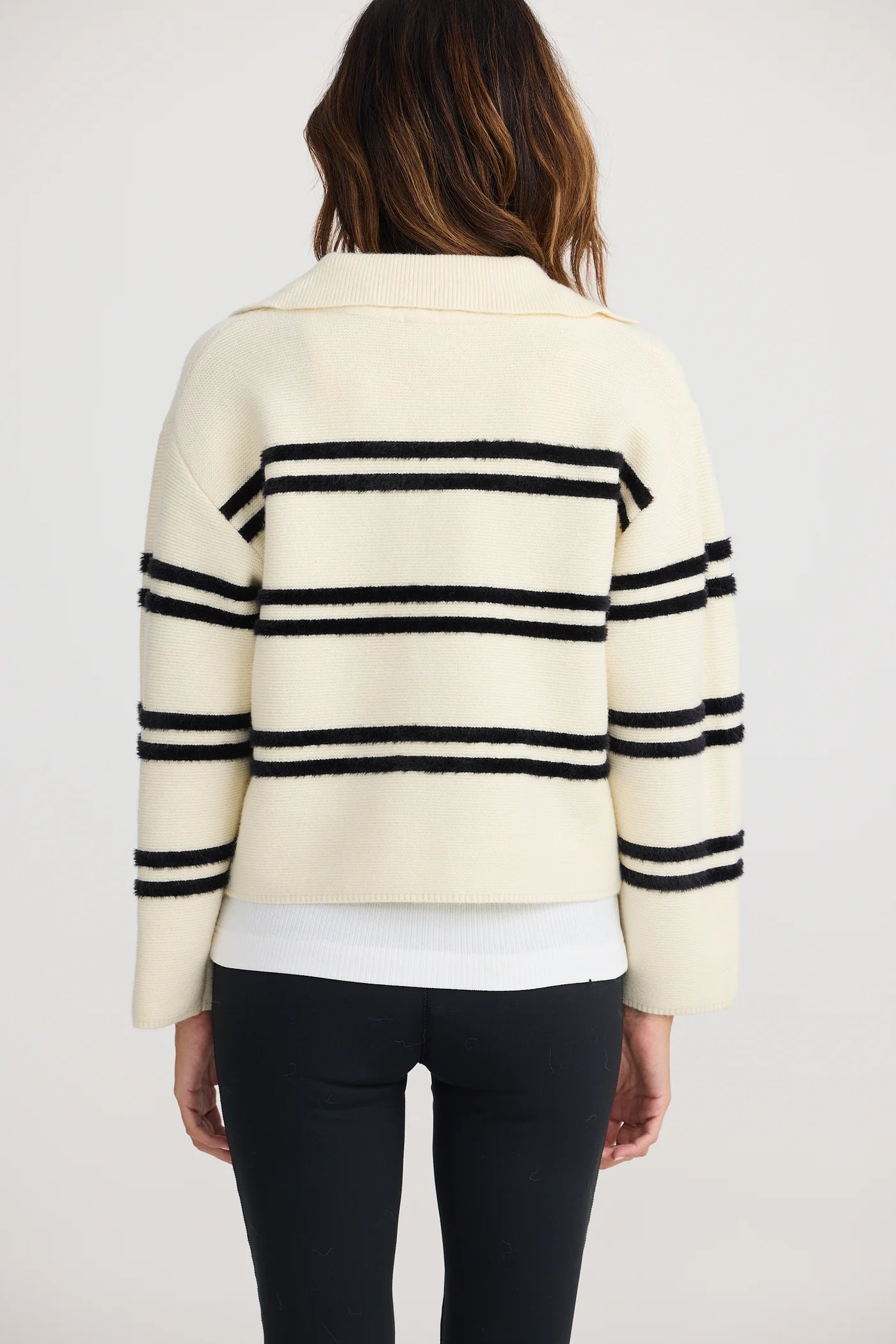 HOLIDAY Survey Knit WHITE STRIPE