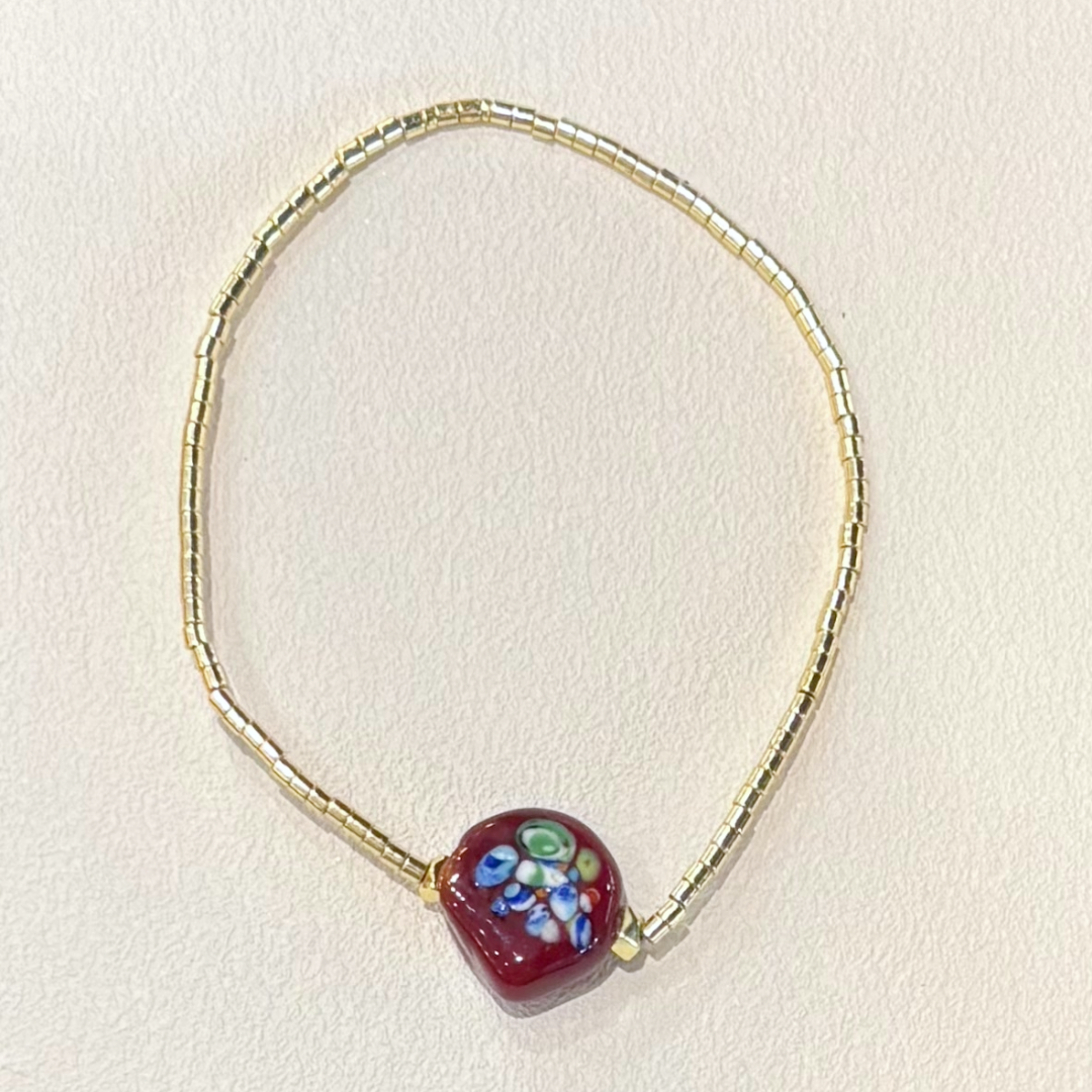 HEI TAI Gold Charm Bracelet SARI SOUL RED