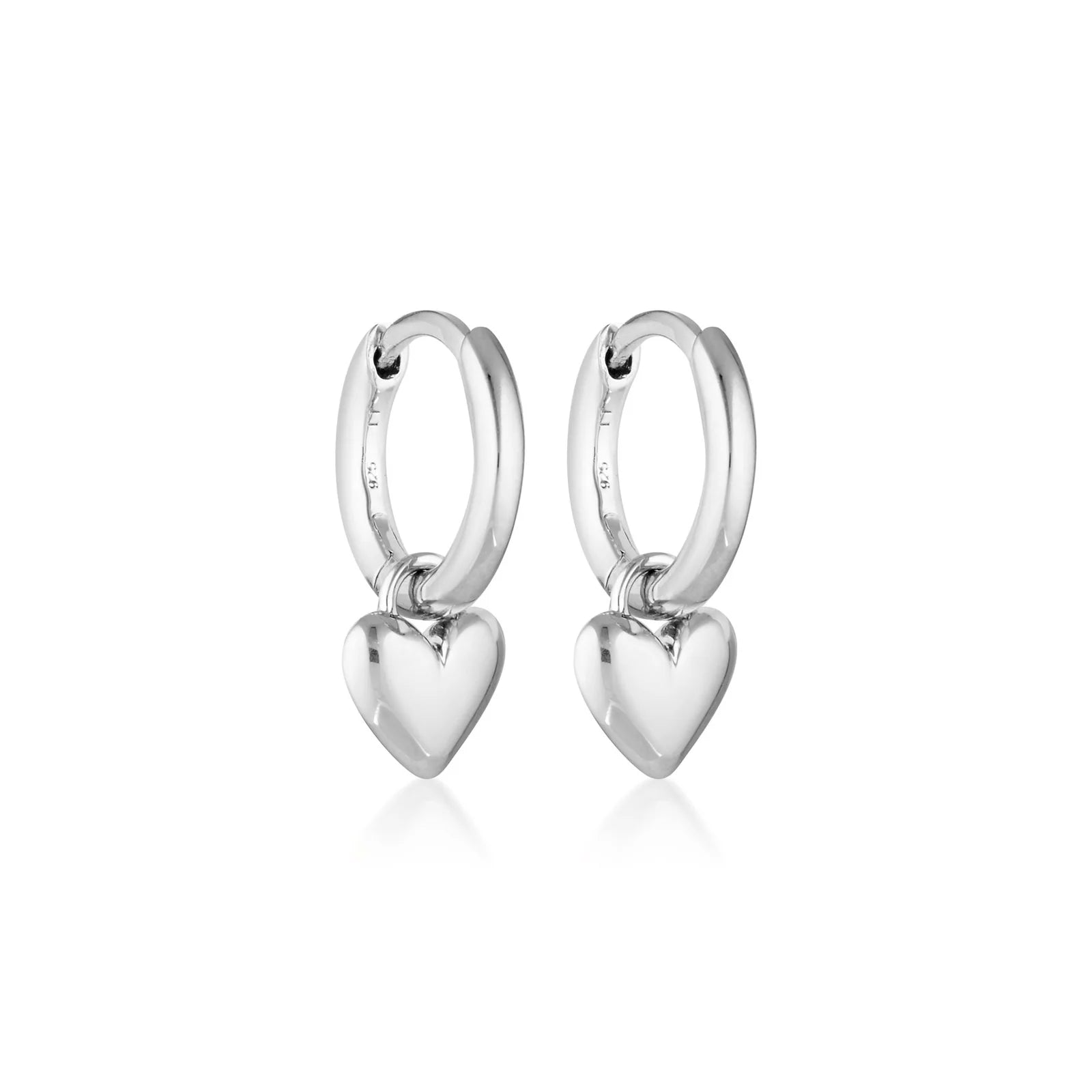 LINDA Amore Classic Huggie Earrings SILVER