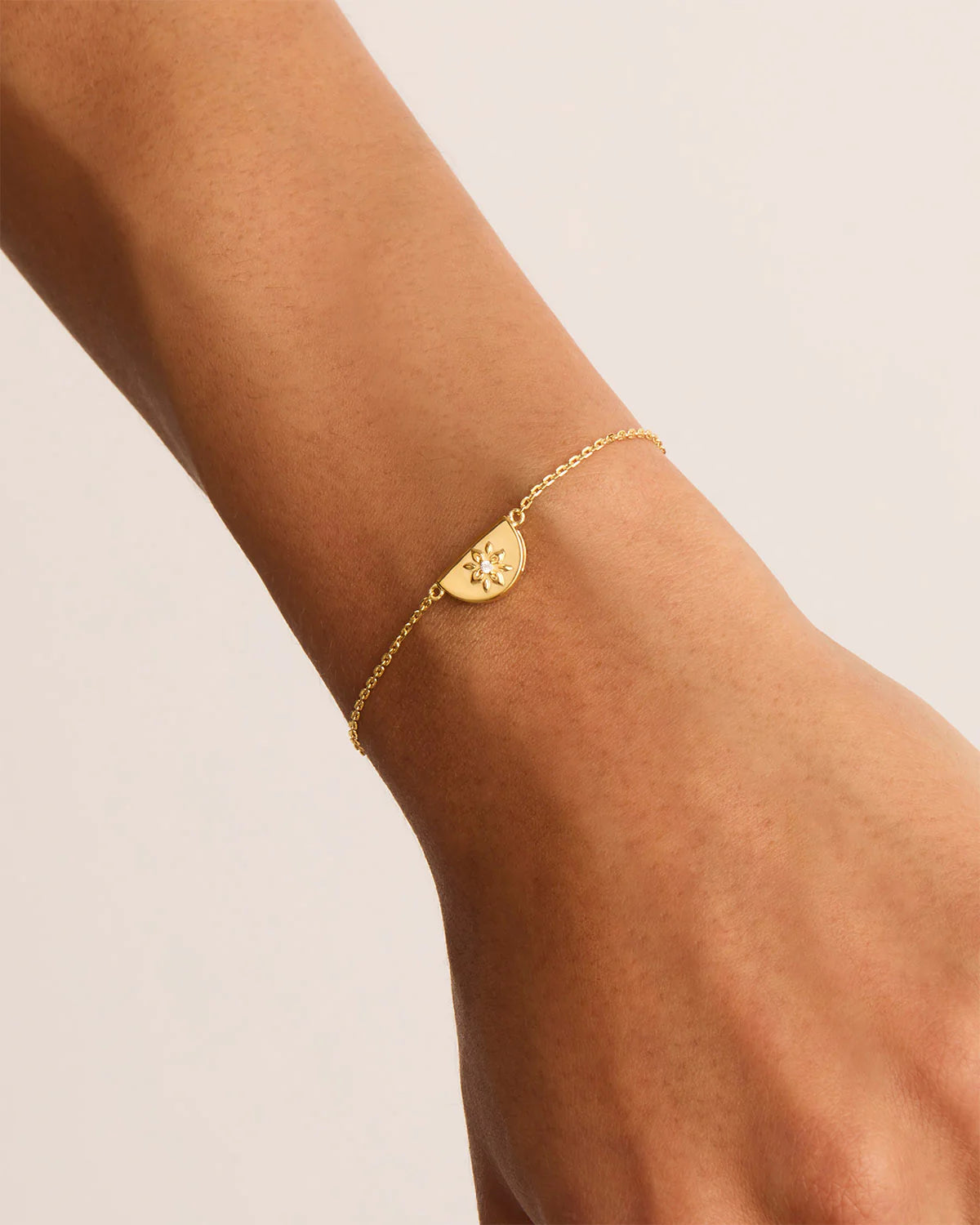 By Charlotte Lotus Bracelet GOLD