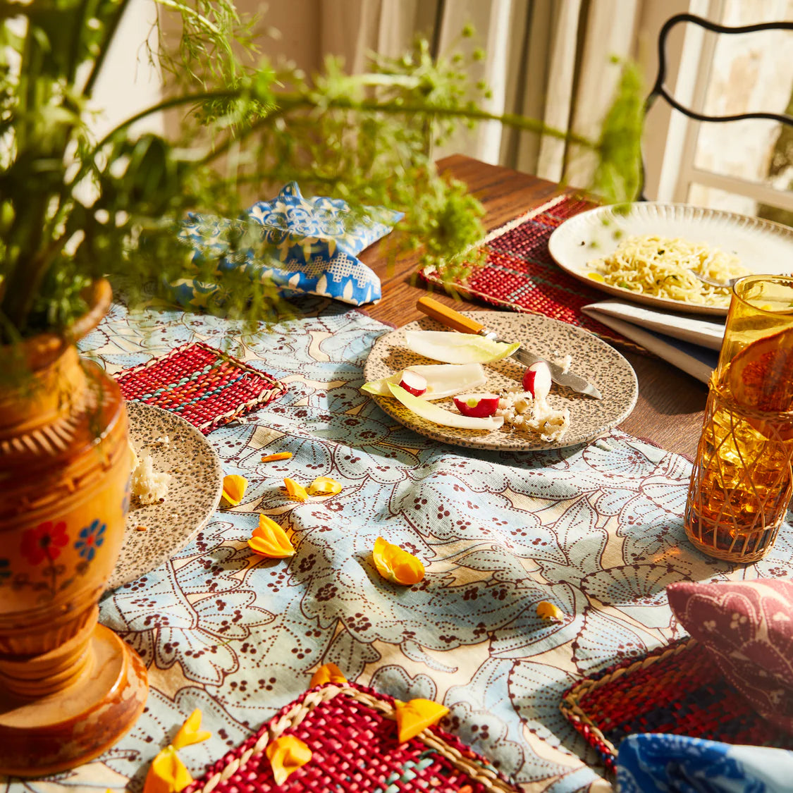 SAGE X CLARE Lucia Tablecloth CERULEAN