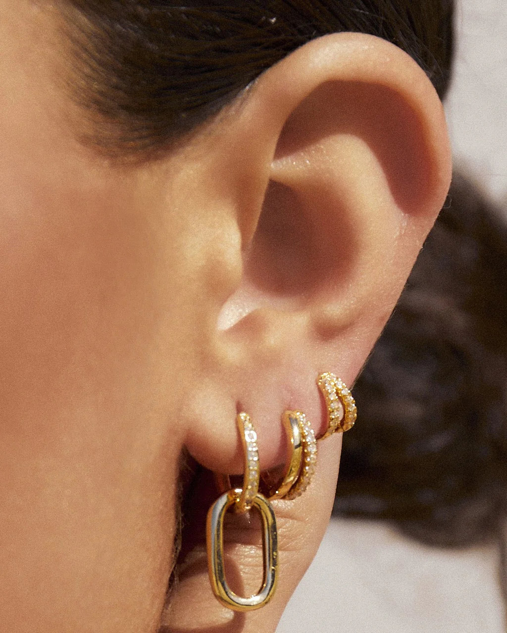 Arms of Eve Molly Earrings GOLD