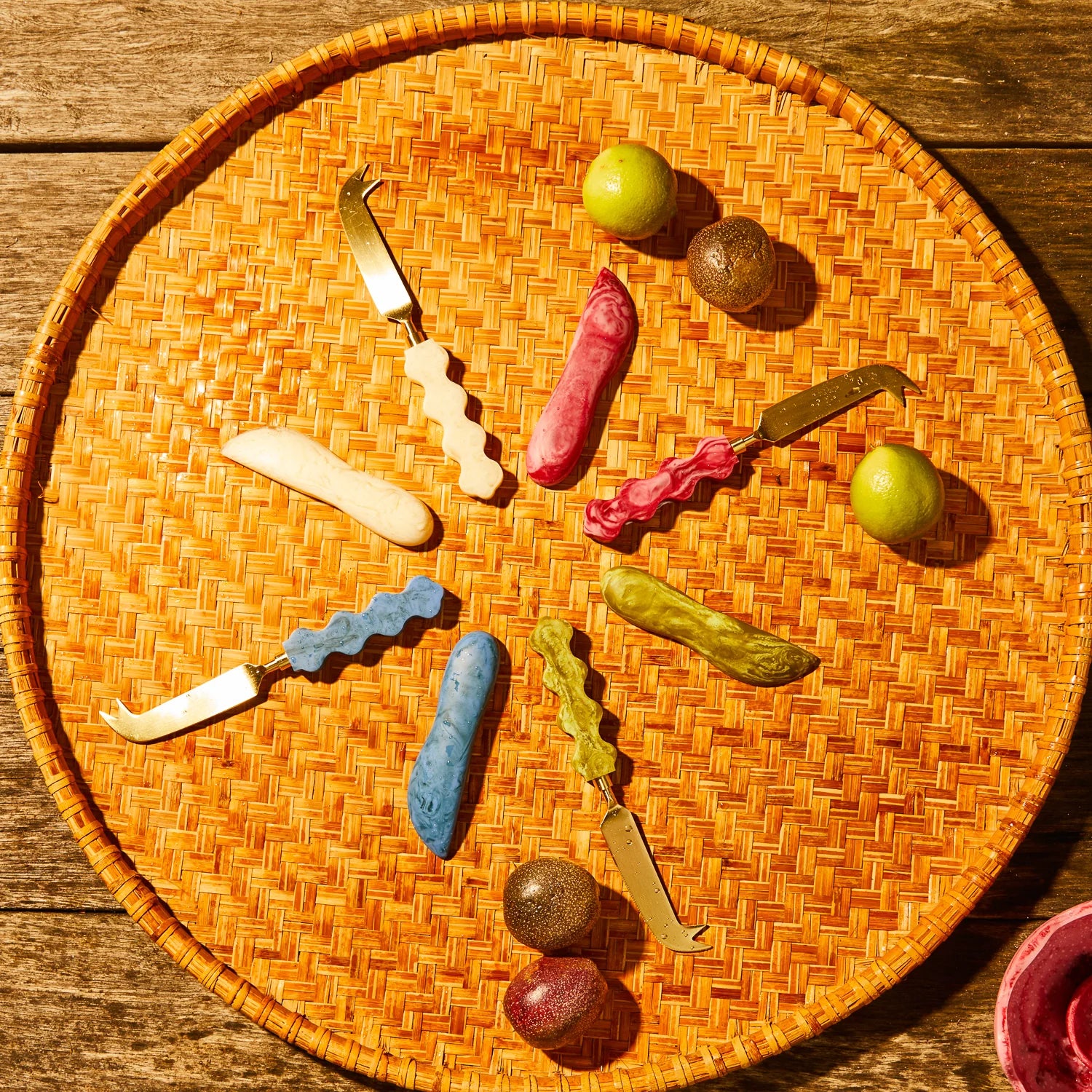 SAGE X CLARE Coco Cheese Knife CRIMSON