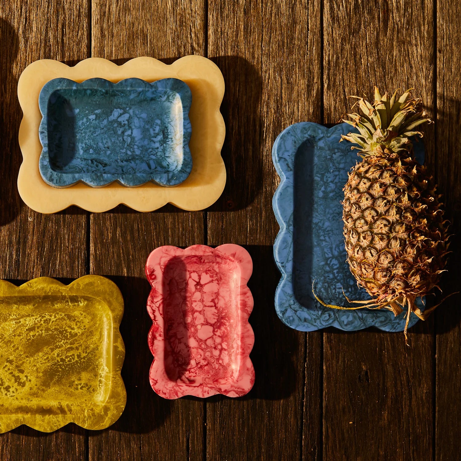 SAGE X CLARE Lizzie Tray CRIMSON