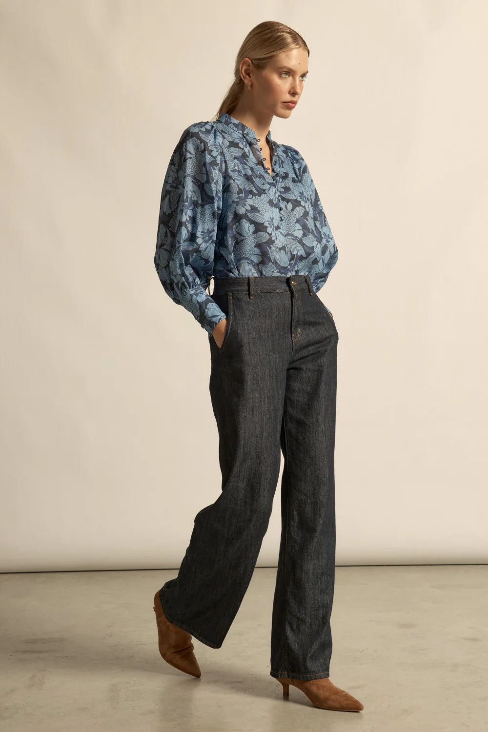 ZOE KRATZMANN Vista Top MOONSTONE GARDEN