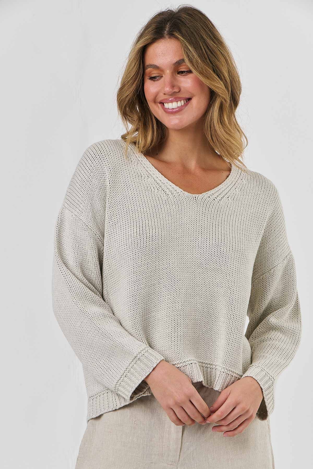 NATURALS V Neck Knit CLOUD