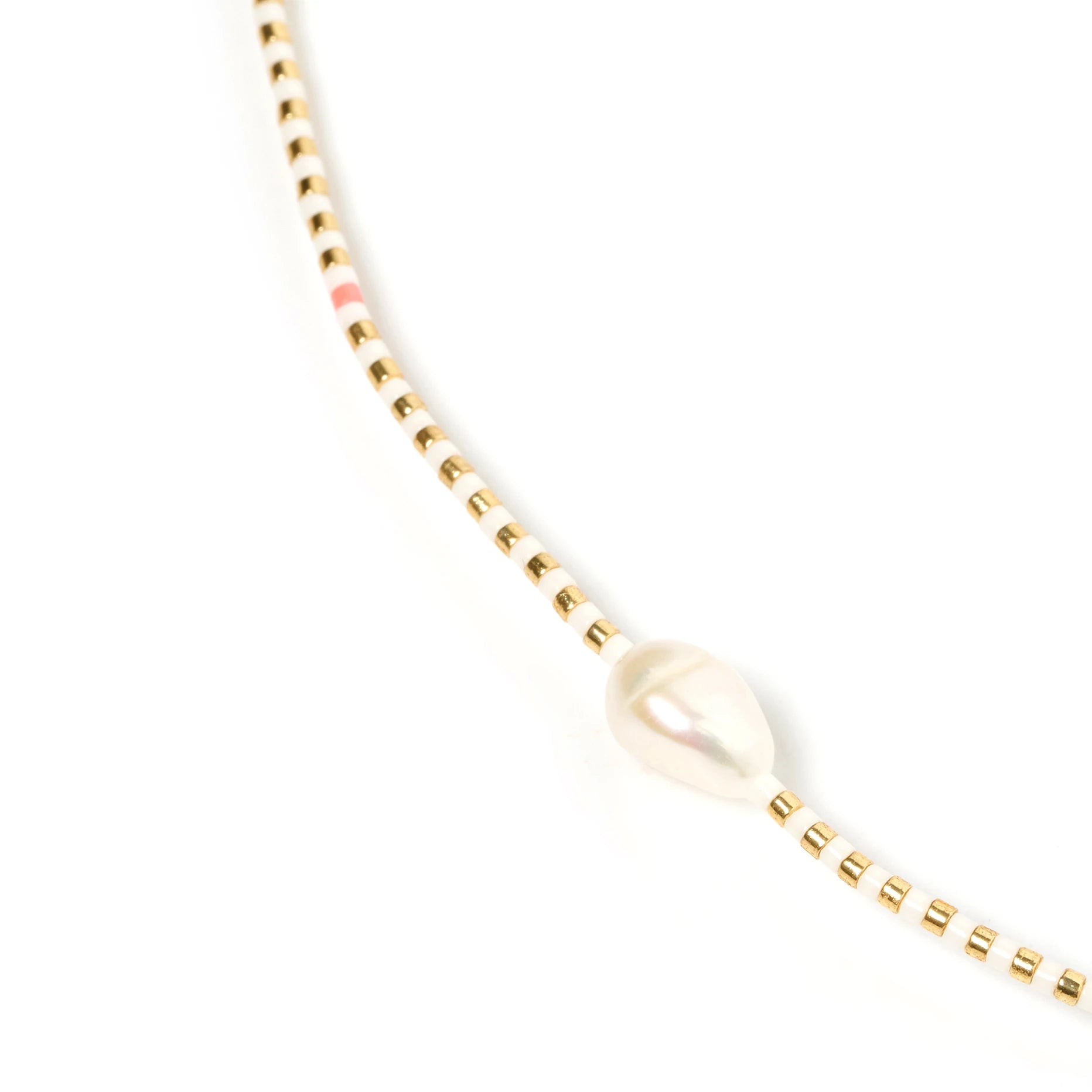 AOE Necklace CHARLOTTE White & Pink