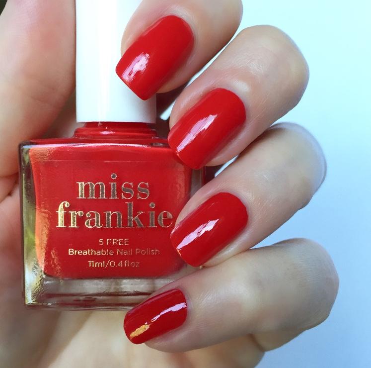 MISS FRANKIE Send Hearts Racing