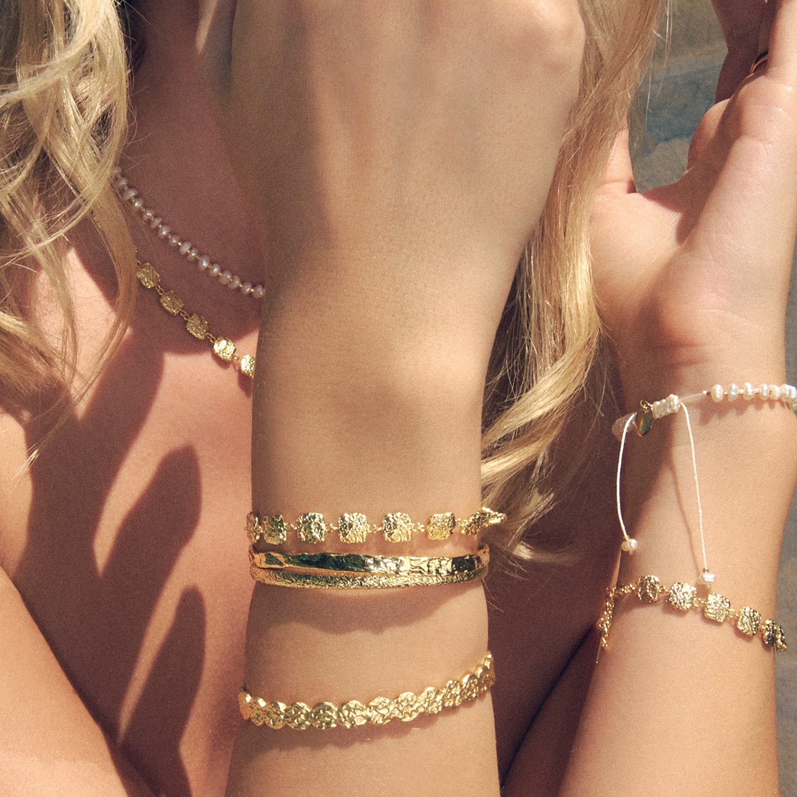 AOE Emilia Bracelet GOLD